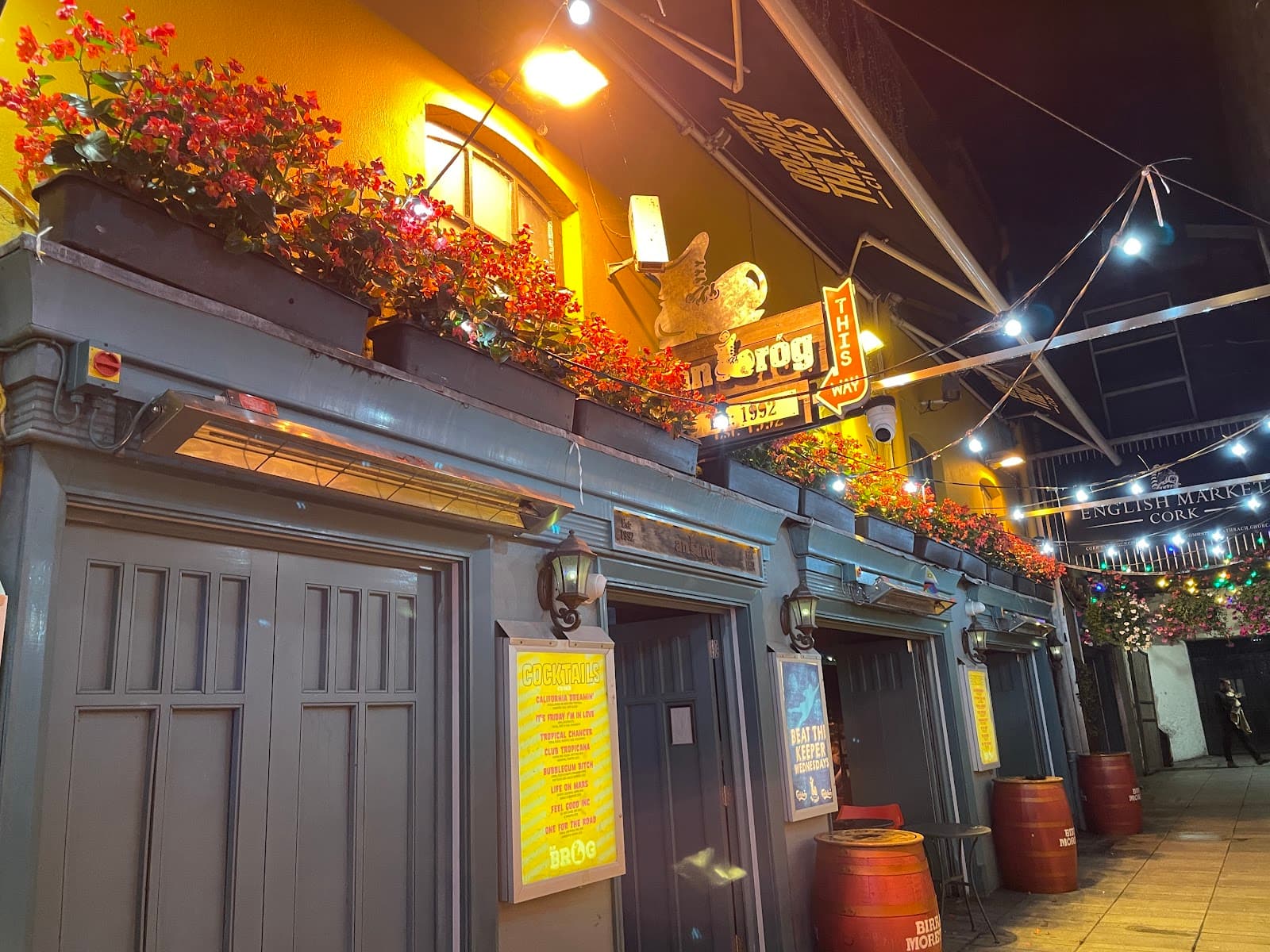 An Bróg Bar + Kitchen — Irish pub in Cork
