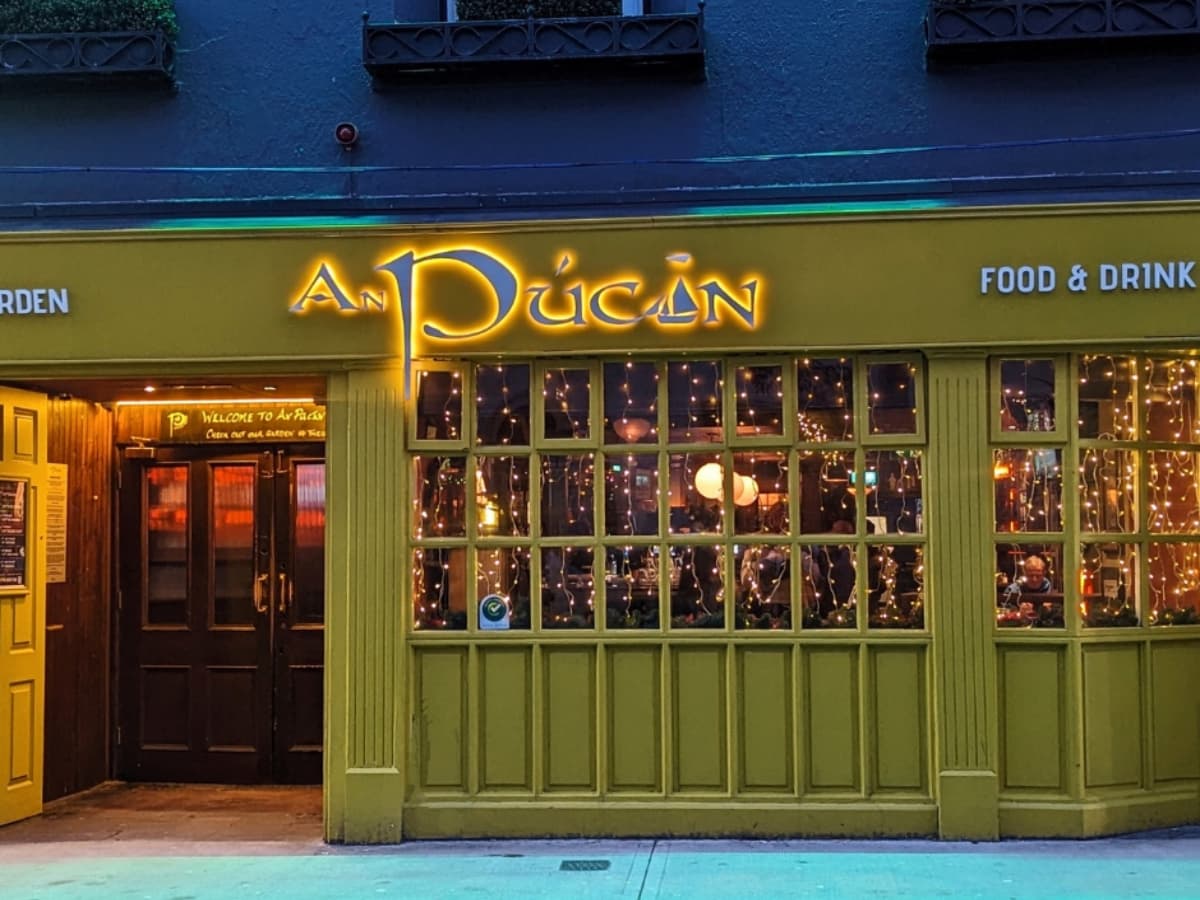 An Púcán — Irish pub in Galway