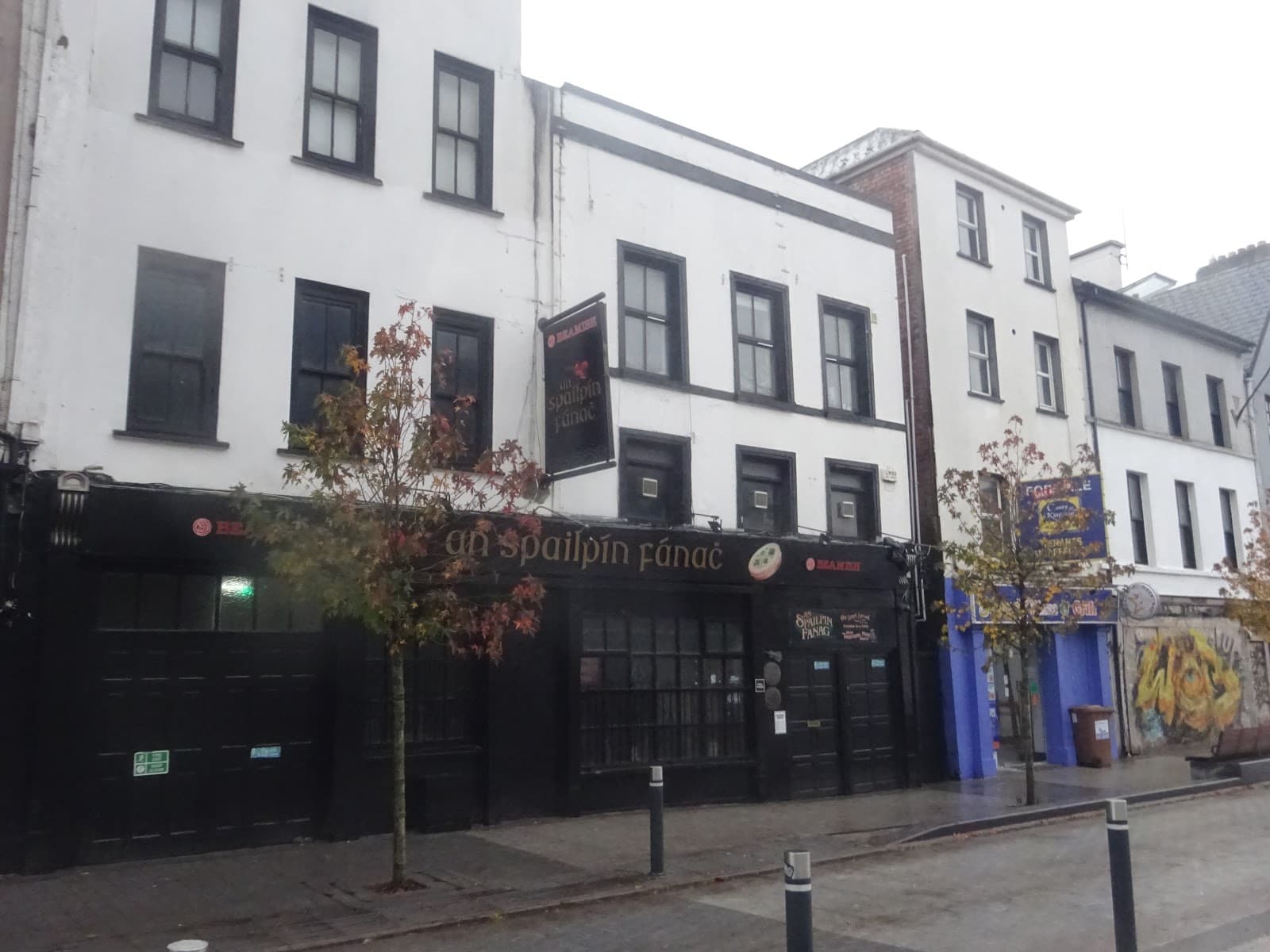 An Spailpín Fánach — Irish pub in Cork