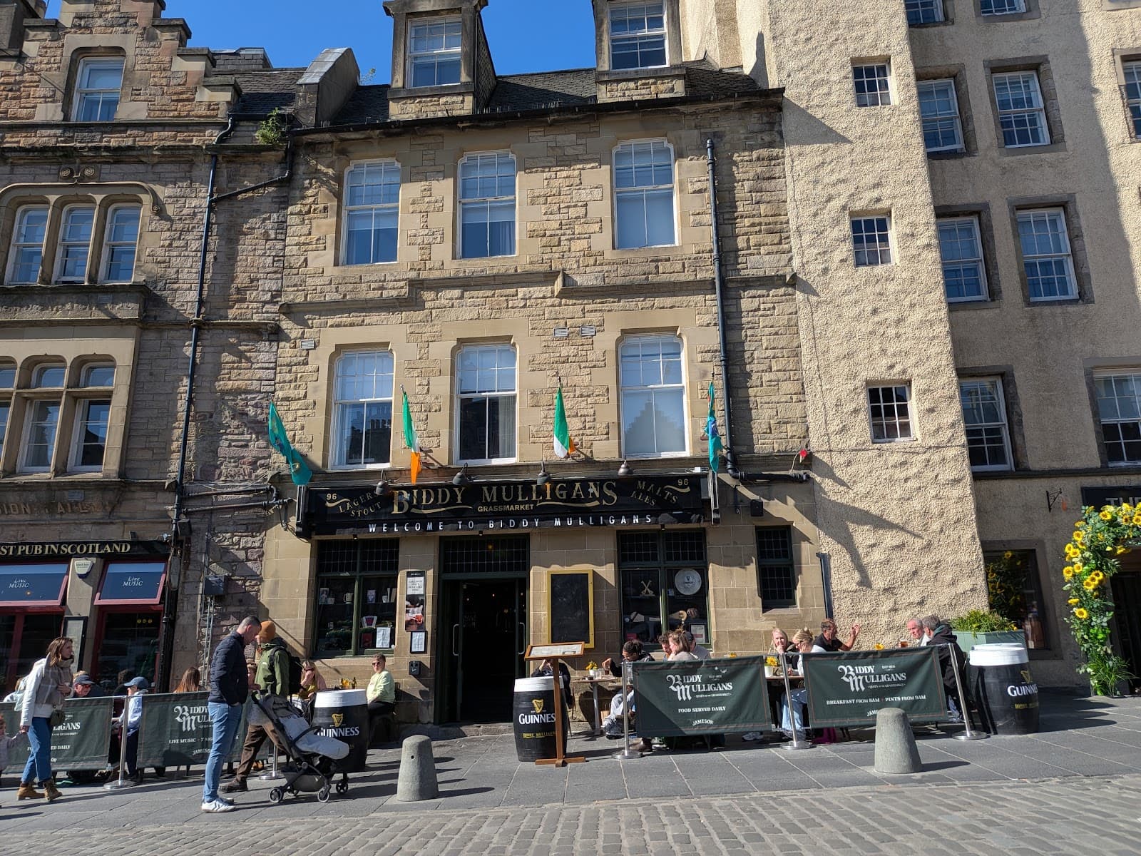 Biddy Mulligans — Irish pub in Edinburgh