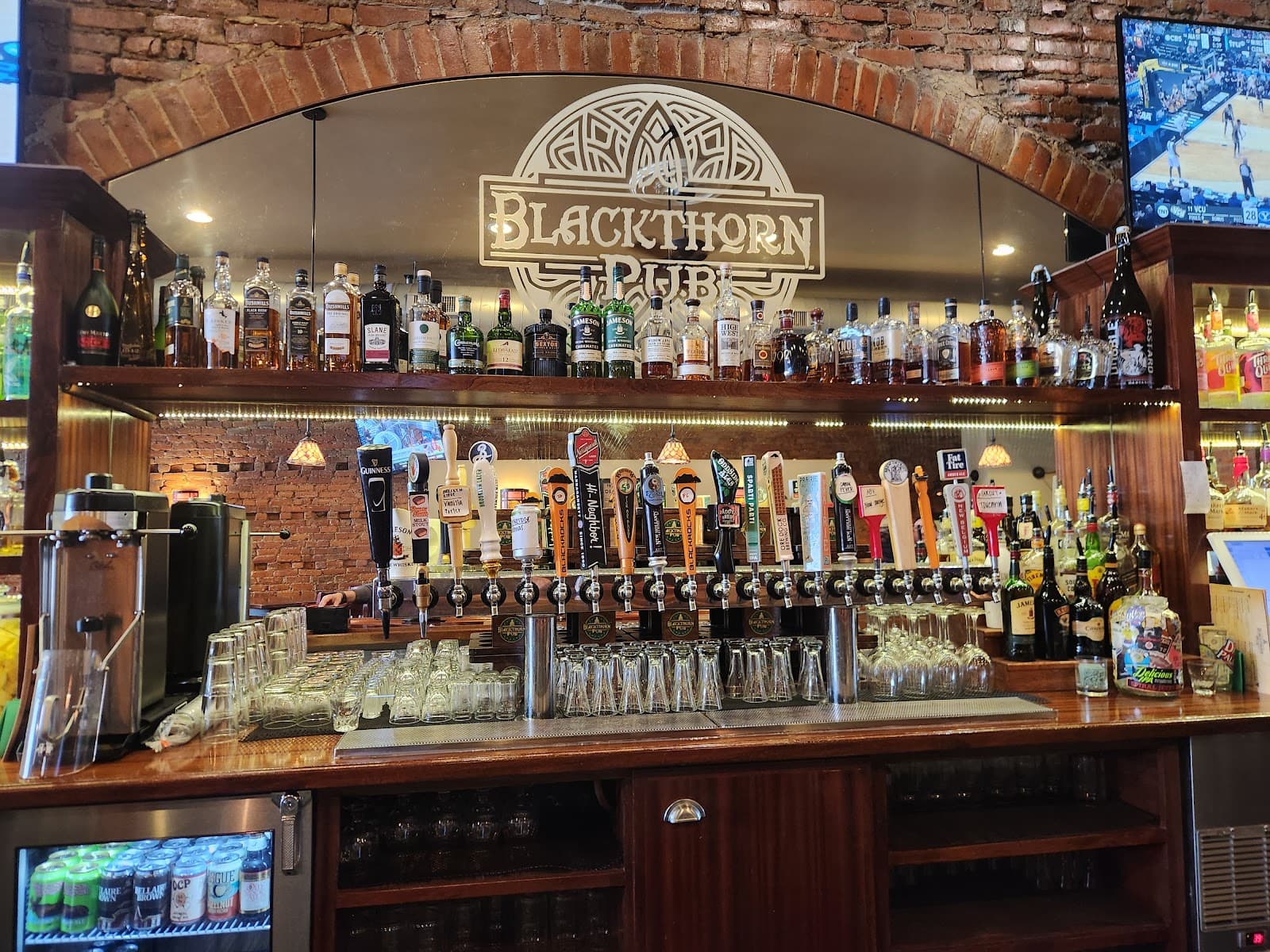Blackthorn Pub — Irish pub in Detroit
