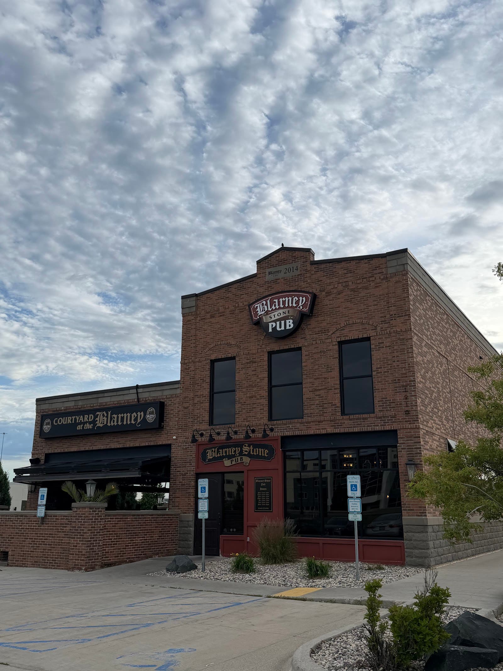Blarney Stone Pub | West Fargo — Irish pub in West Fargo