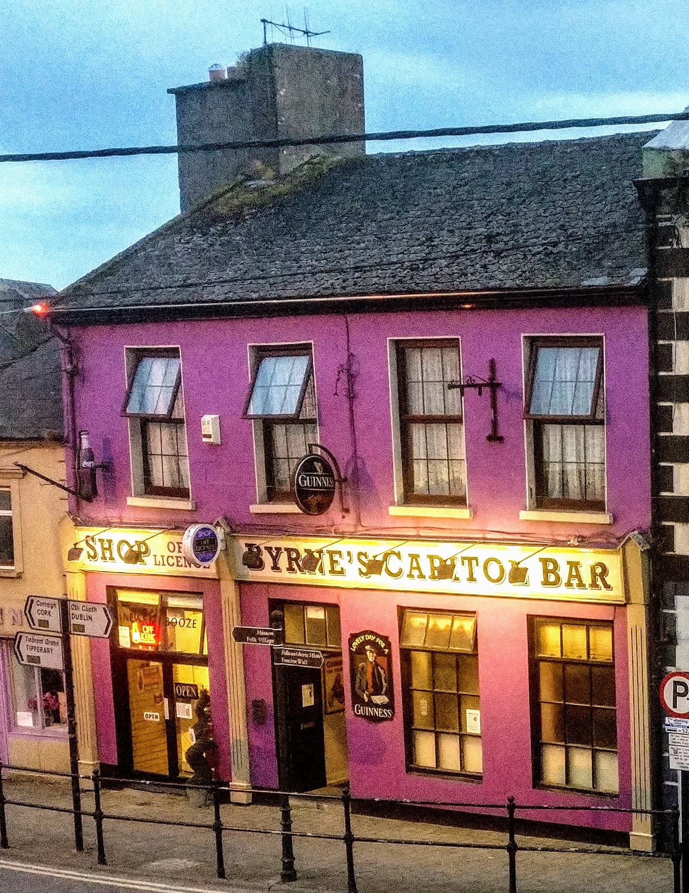 Byrne's Capitol Bar — Irish pub in Cashel
