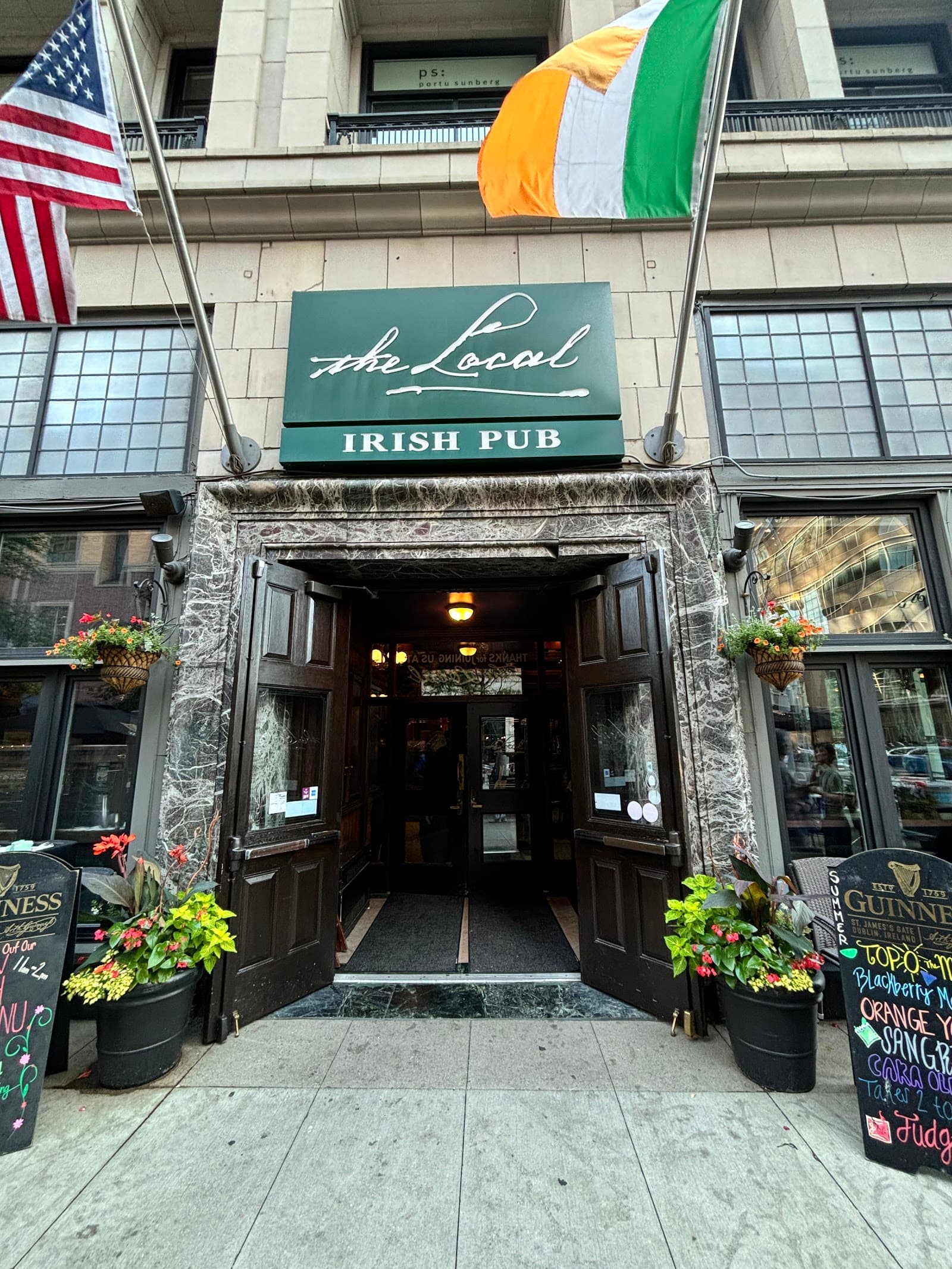 Cara Irish Pubs — Irish pub in Minneapolis