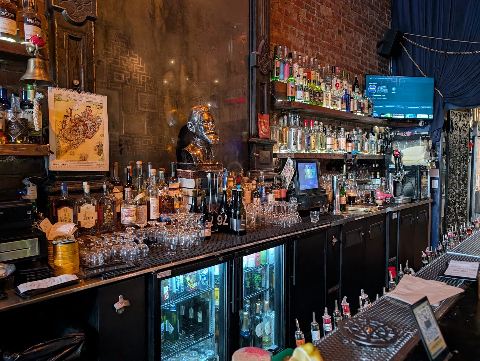 Casements Bar — Irish pub in San Francisco