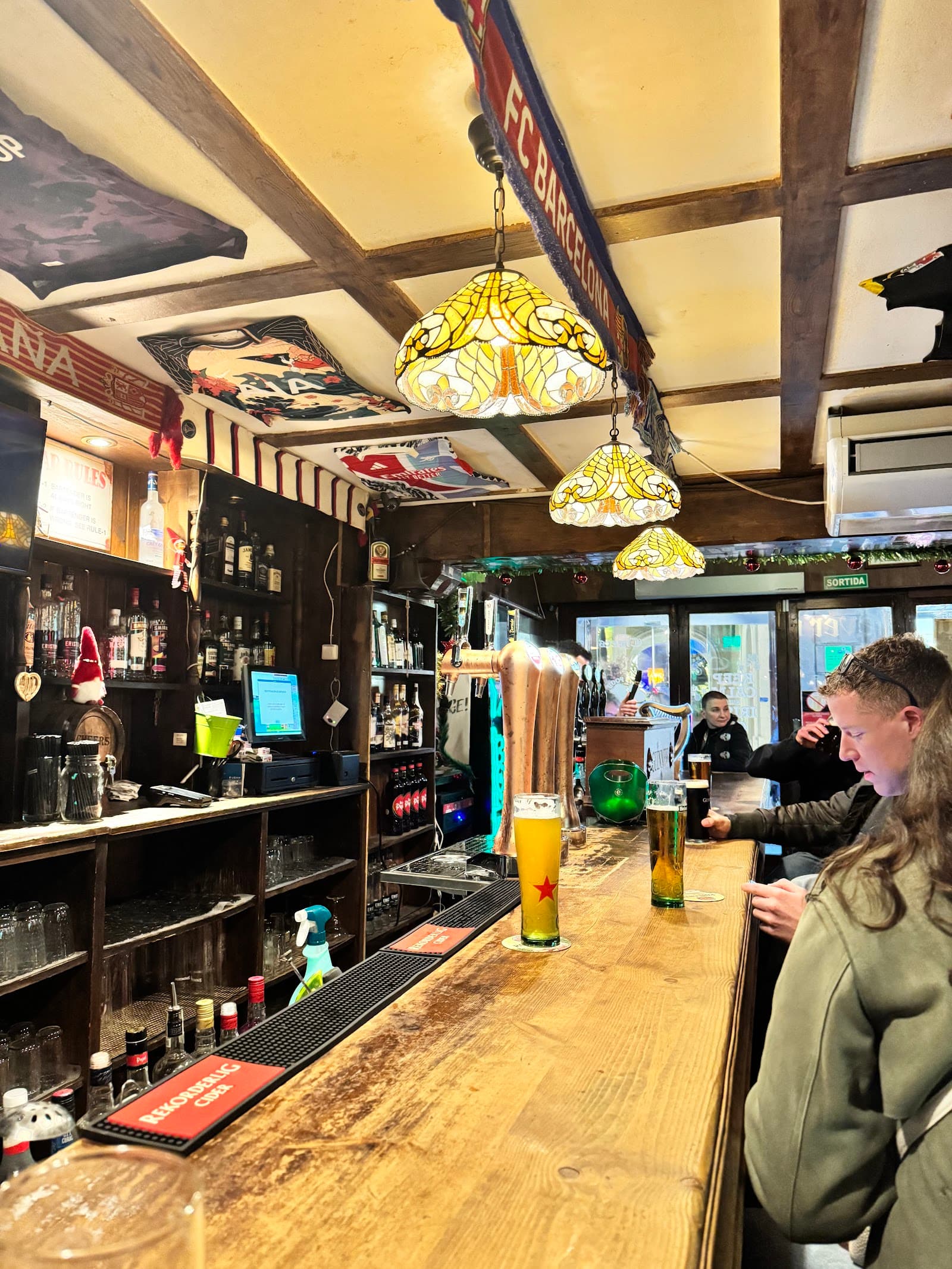 Cheers — Irish pub in Barcelona