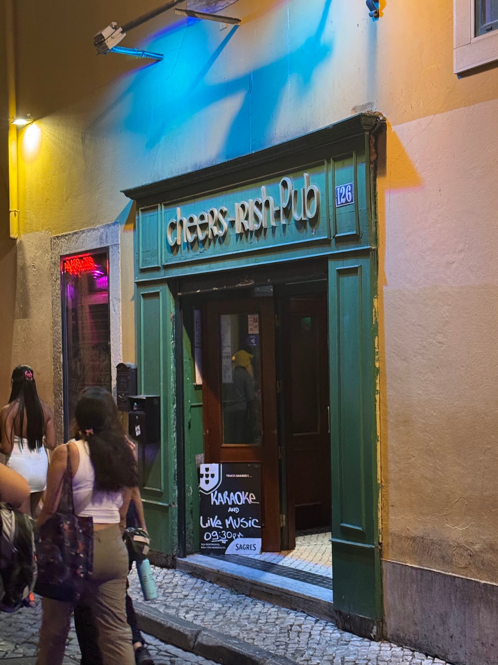 Cheers Irish Pub — Irish pub in Lisbon