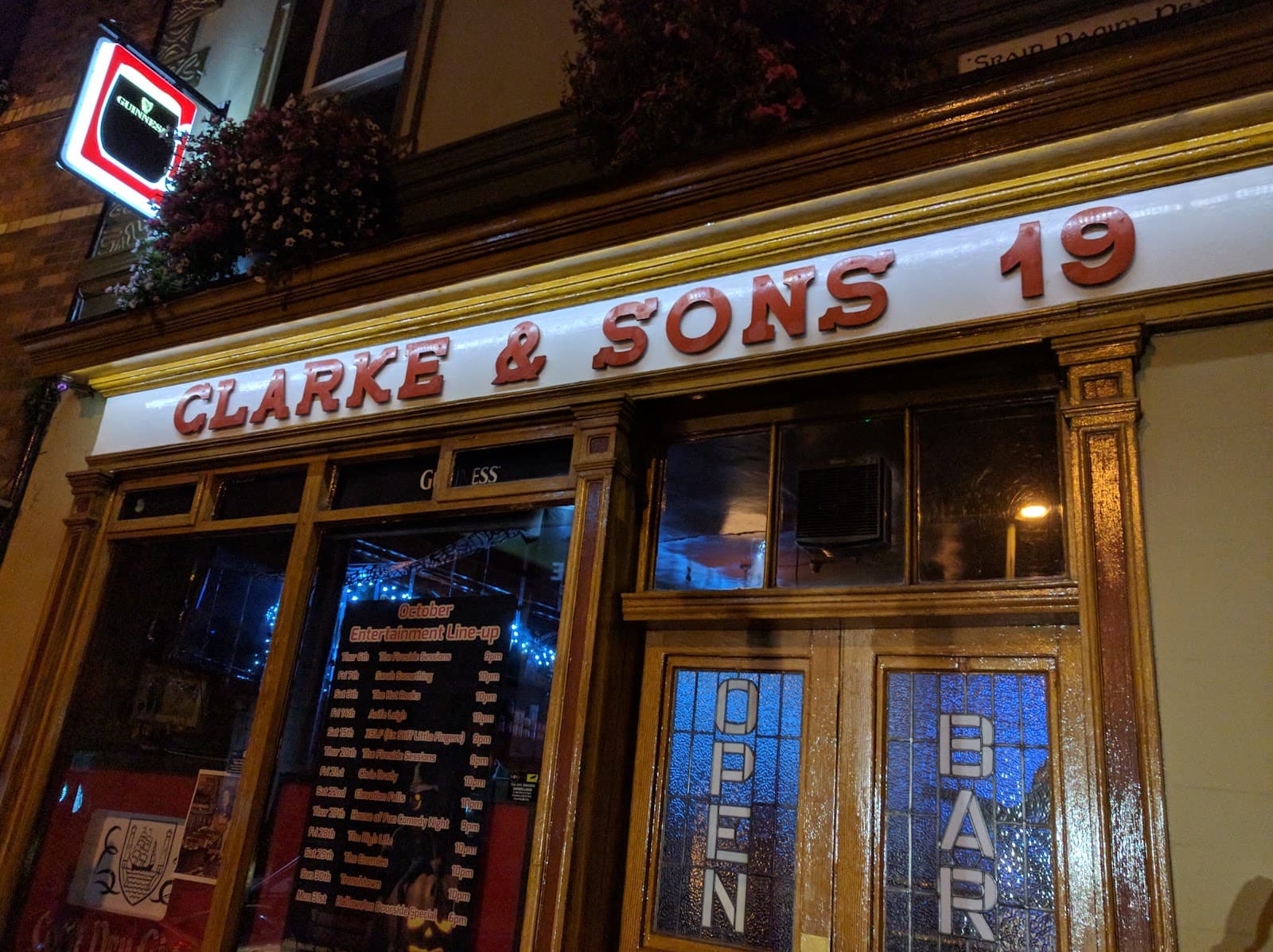 Clarkes Bar — Irish pub in Drogheda