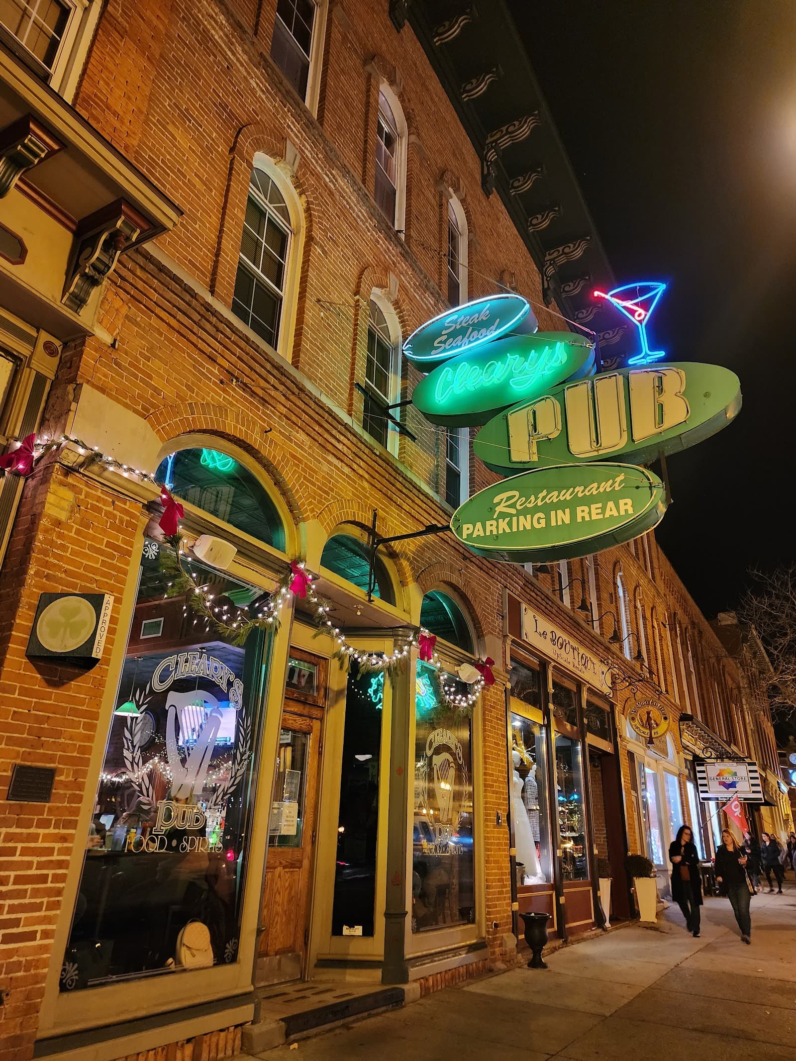 Cleary's Pub — Irish pub in Detroit