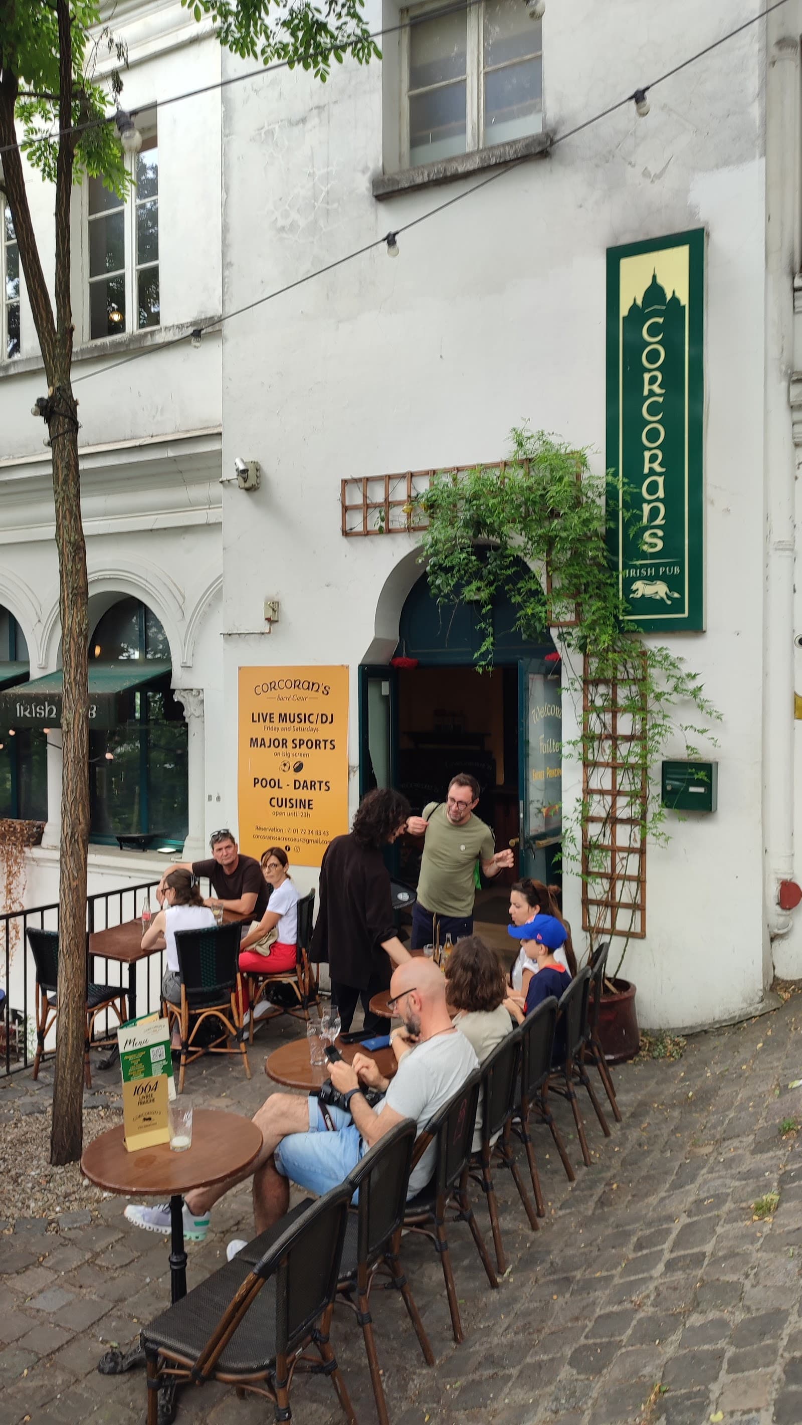Corcoran's — Irish pub in Paris
