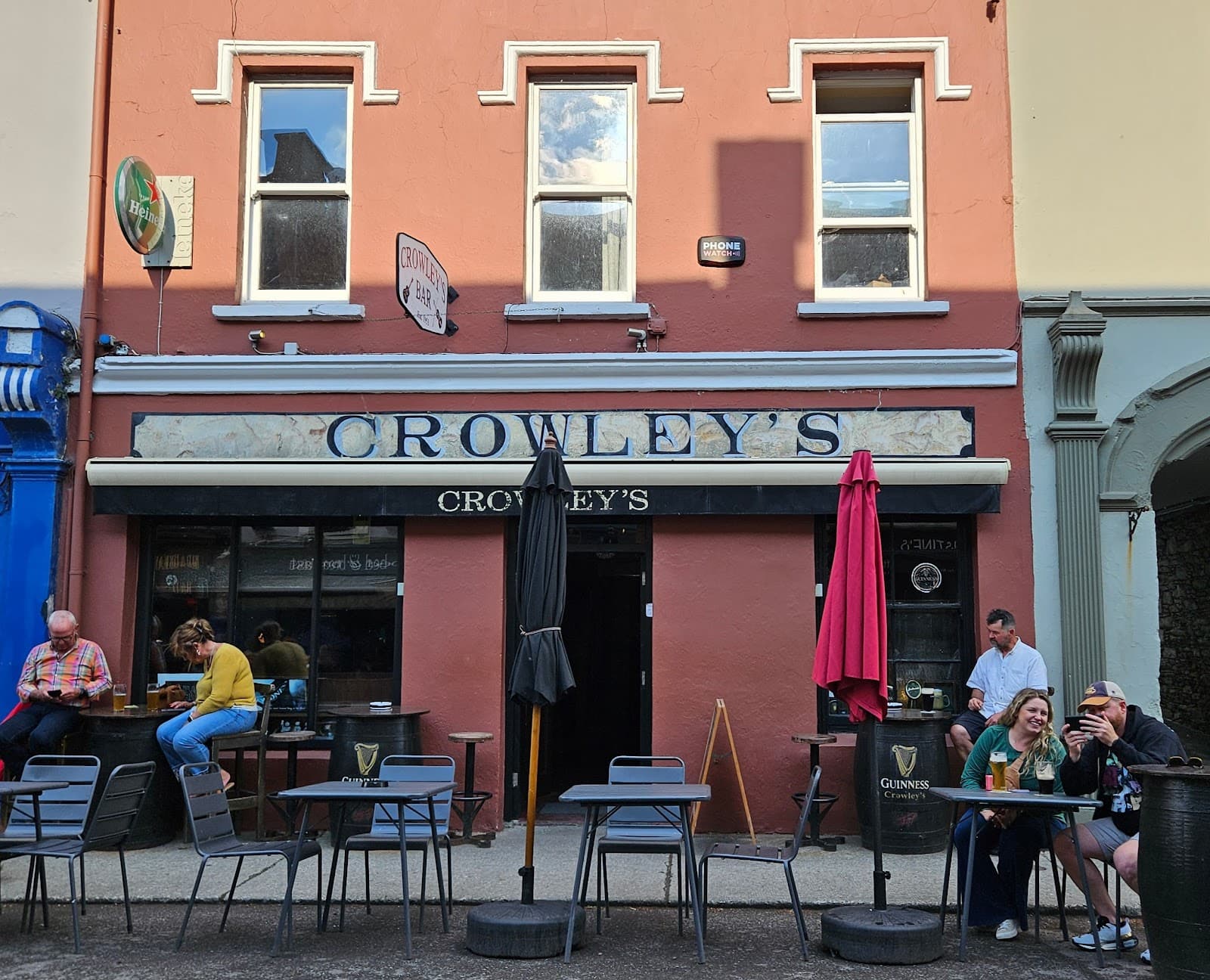 Crowley's Bar — Irish pub in Kenmare