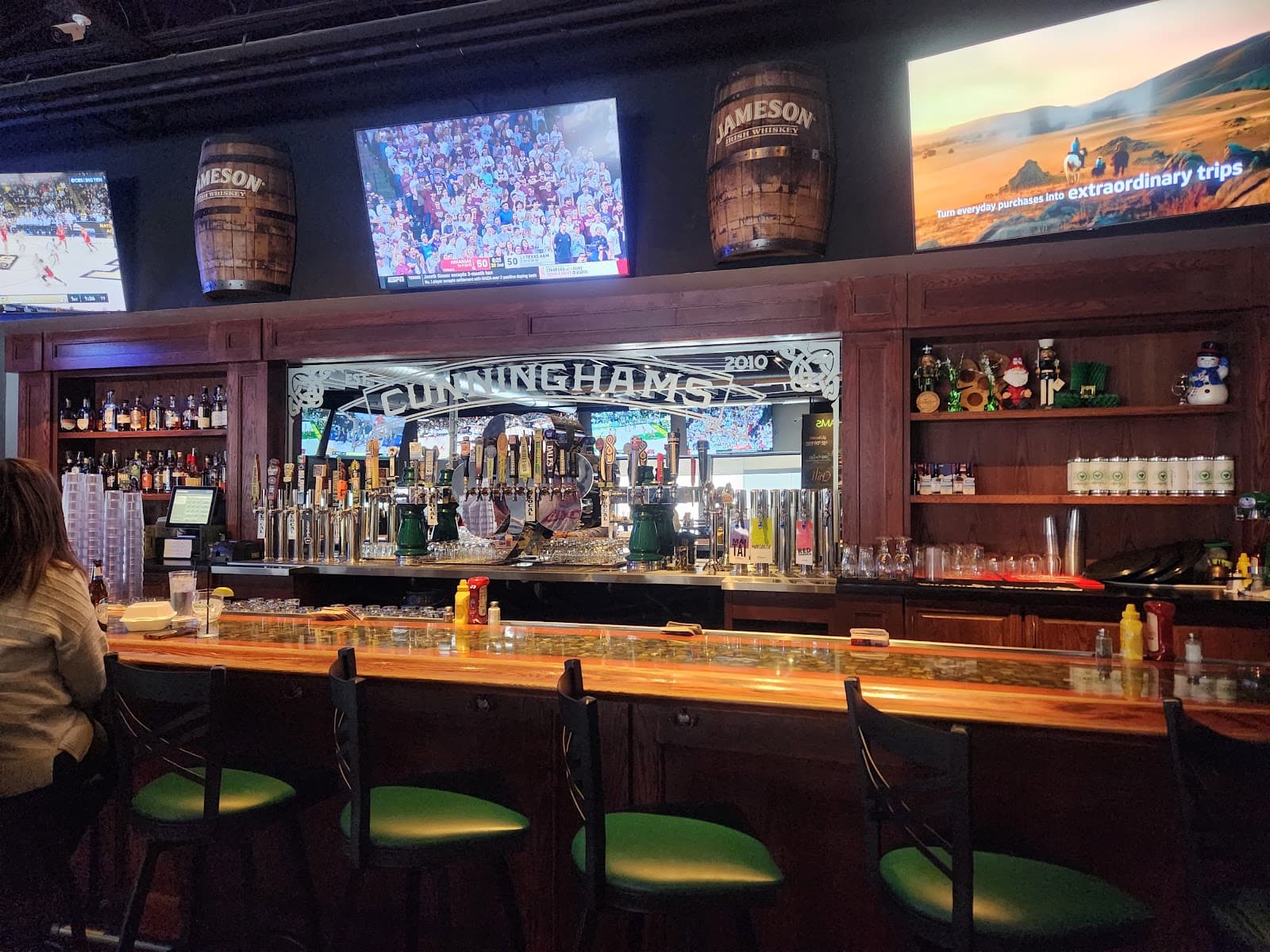 Cunningham's Pub & Grill — Irish pub in Omaha