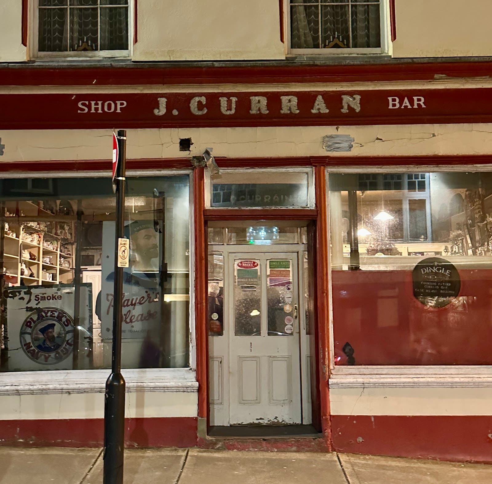 Curran's — Irish pub in Dingle