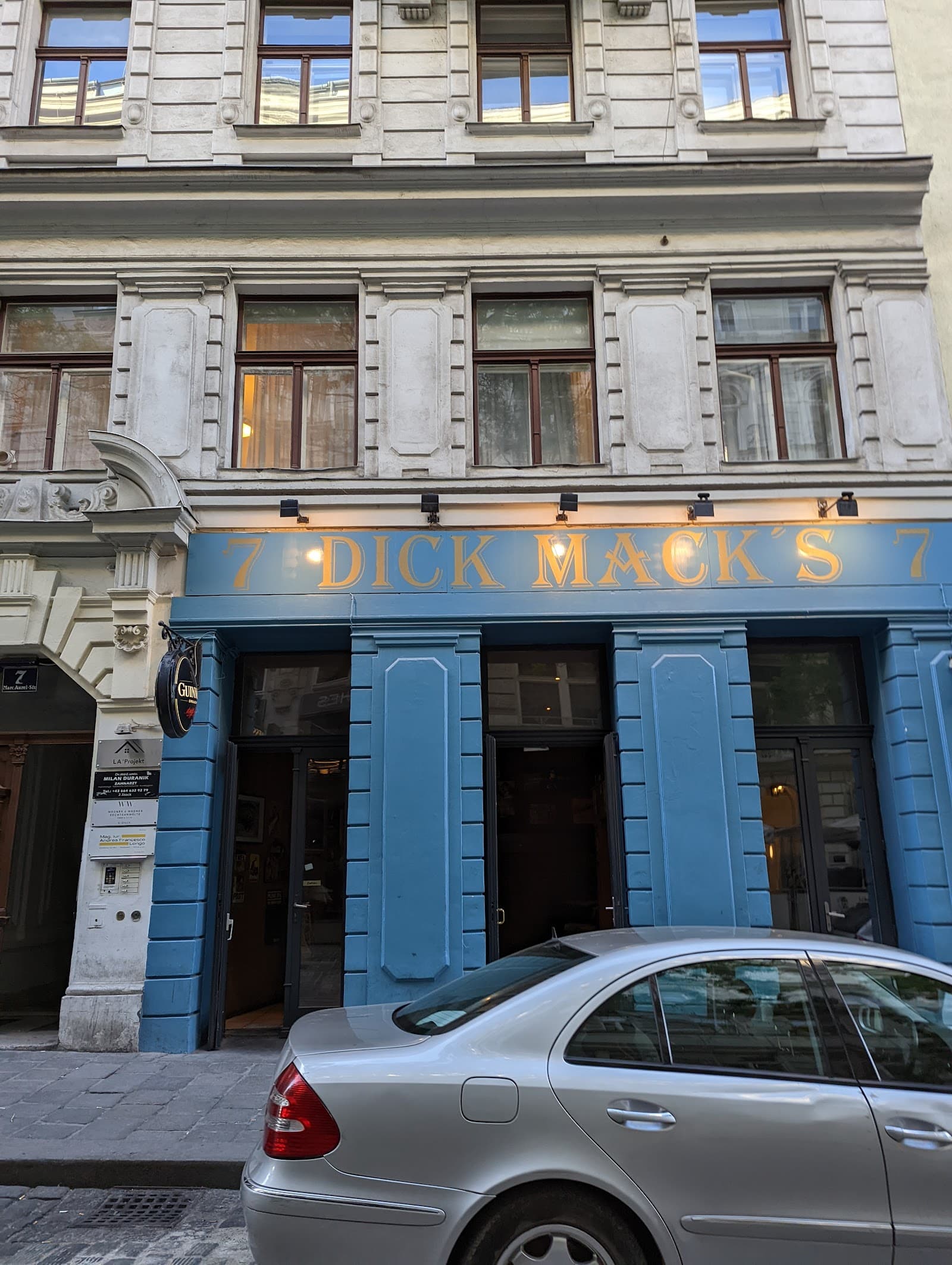 Dick Macks Irish Pub — Irish pub in Vienna