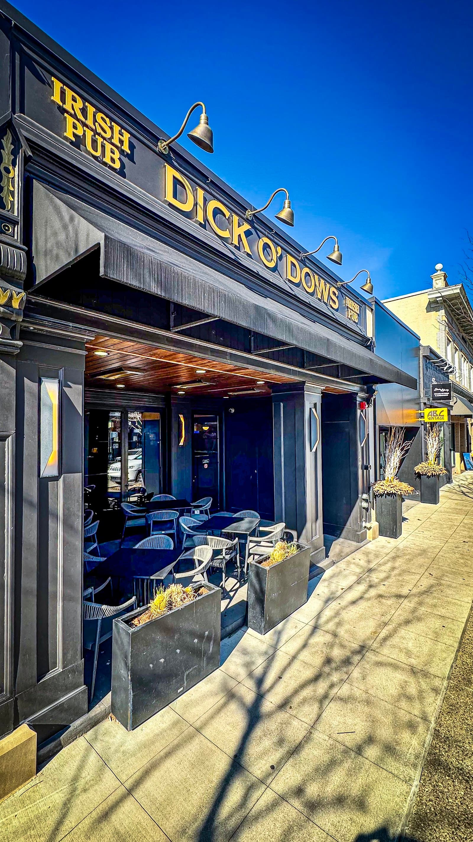 Dick O' Dow's — Irish pub in Detroit