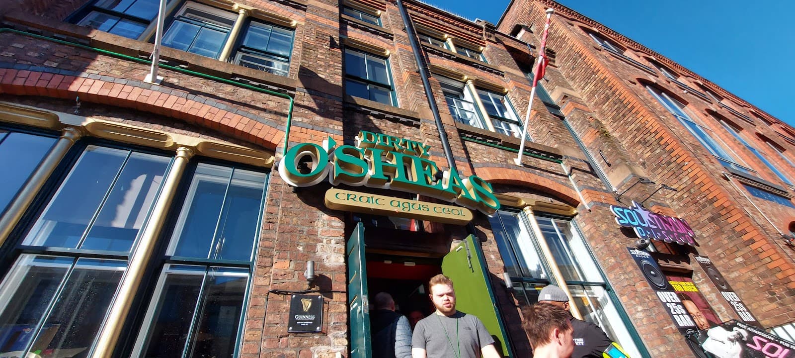 Dirty O'Sheas — Irish pub in Liverpool