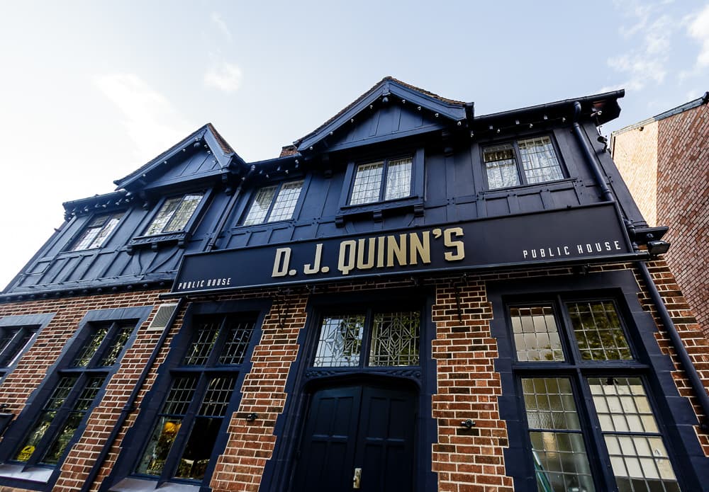DJ Quinns — Irish pub in Birmingham