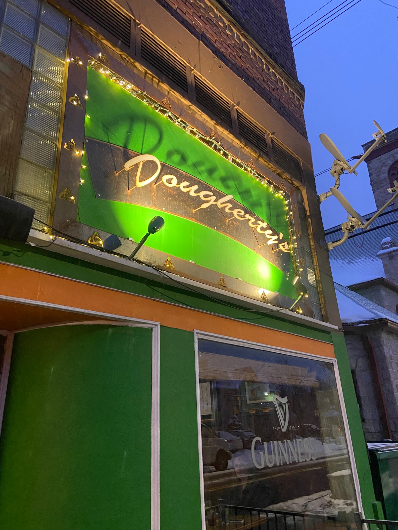 Dougherty's Restaurant & Pub — Irish pub in Denver