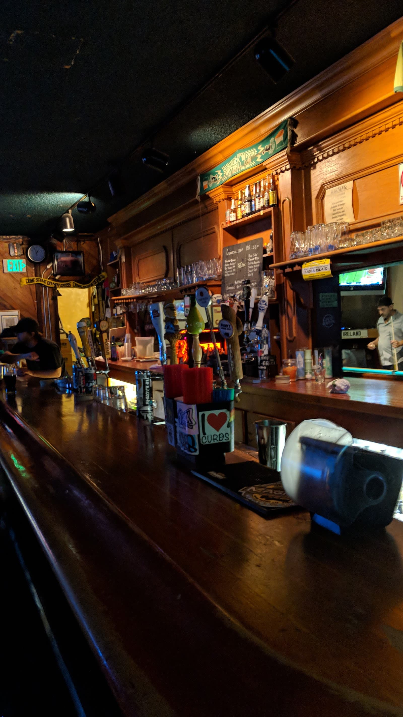 Dovre Club — Irish pub in San Francisco