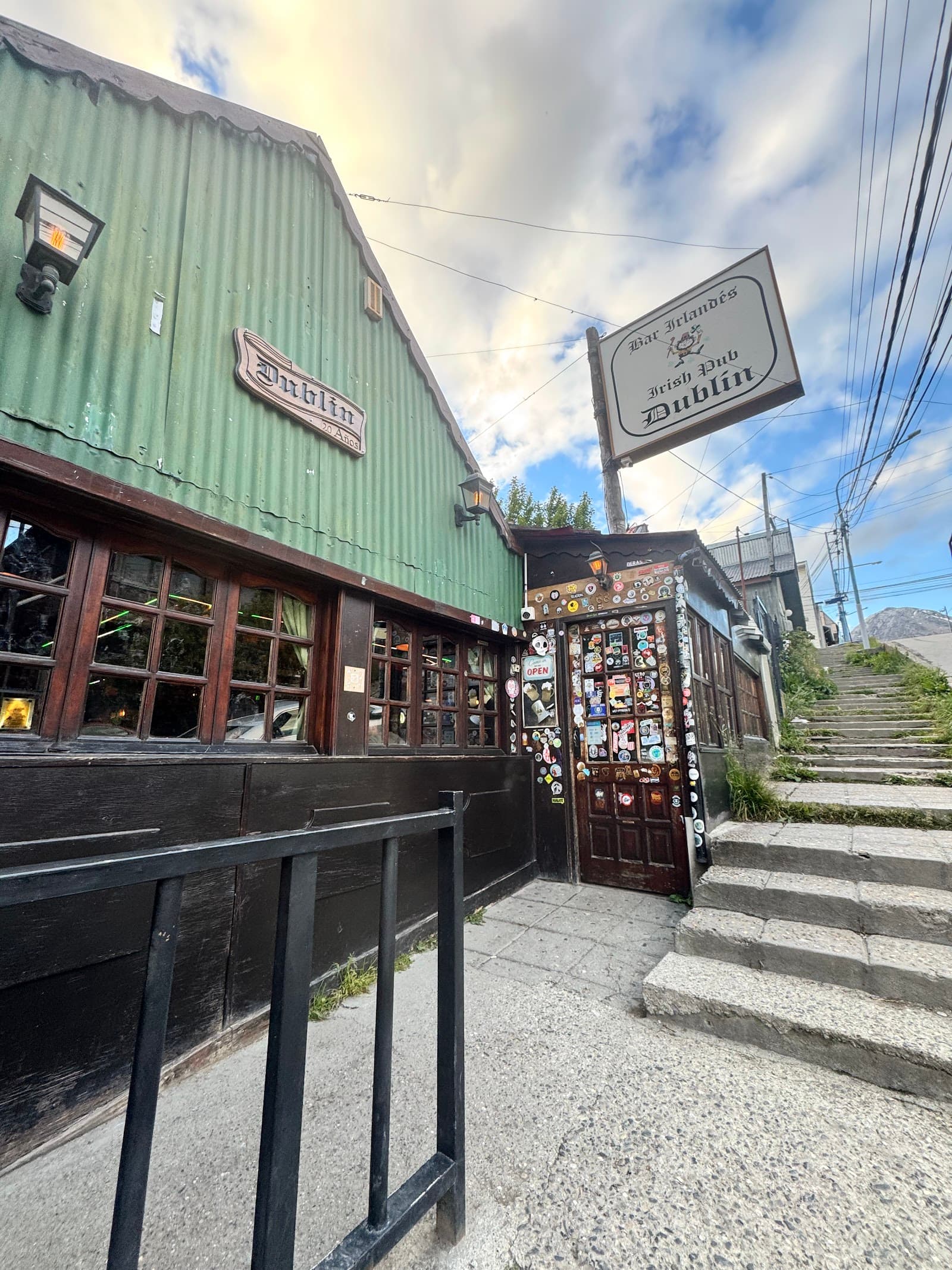 Dublin Irish Pub — Irish pub in Ushuaia