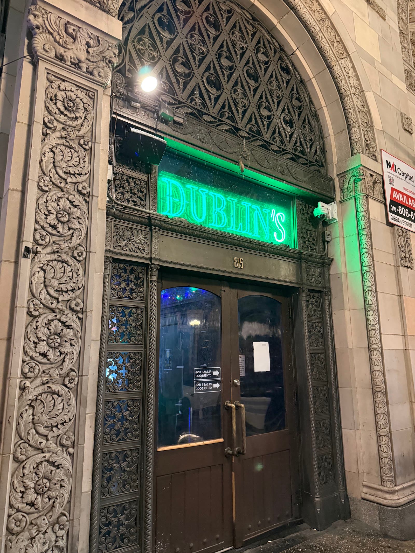 Dublin's Irish Whiskey Pub — Irish pub in Los Angeles