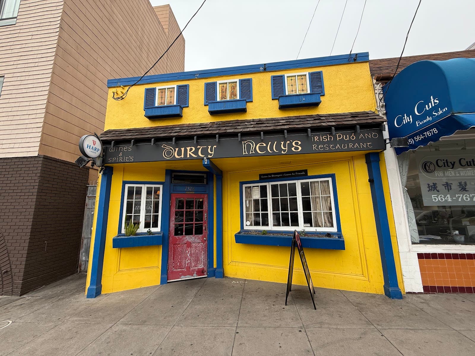 Durty Nelly's — Irish pub in San Francisco