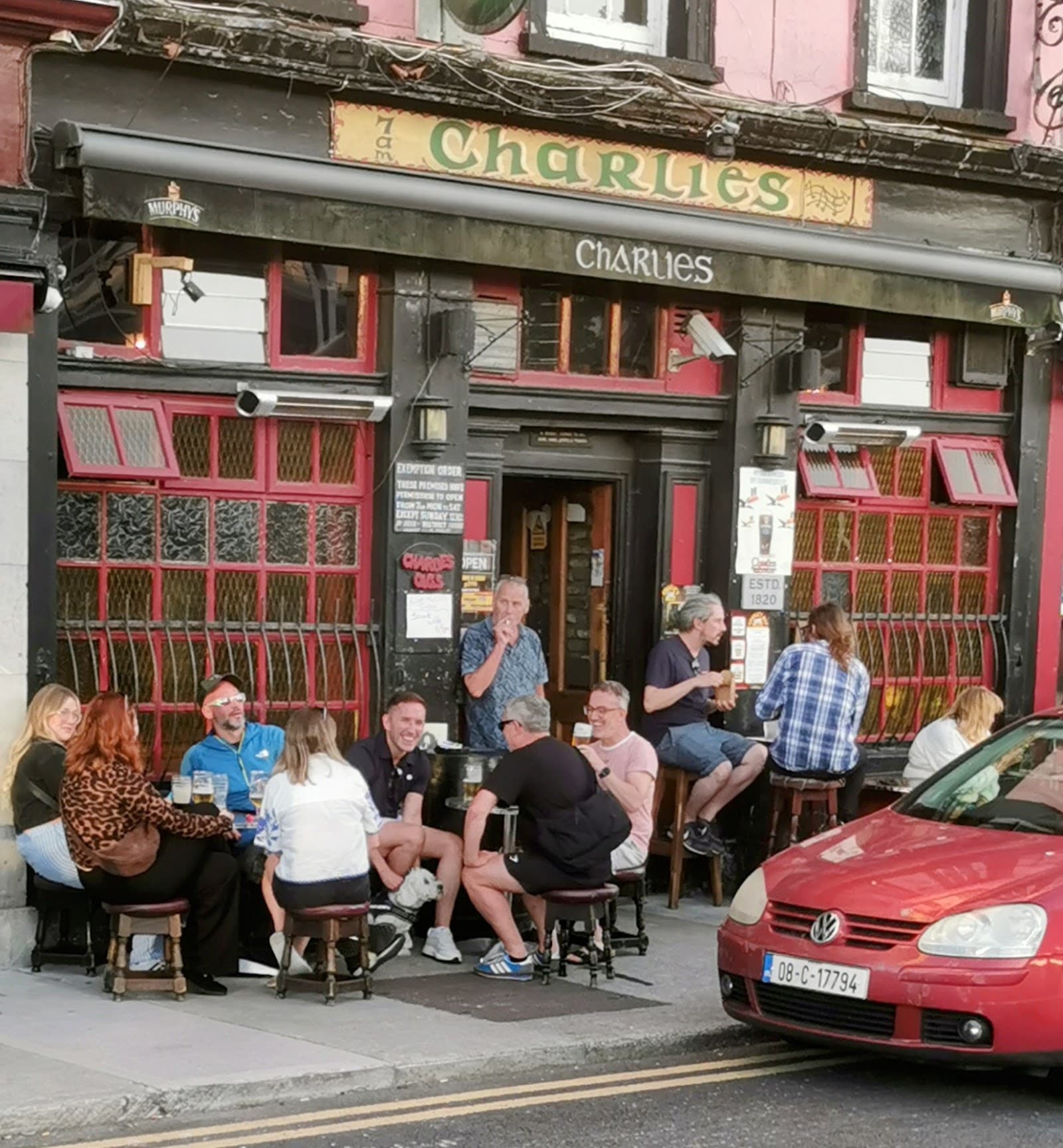 El Fenix Bar — Irish pub in Cork