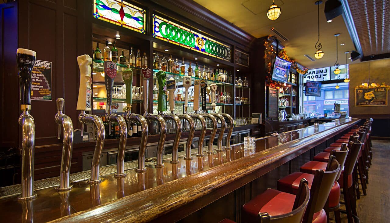 Emerald Loop Bar & Grill — Irish pub in Chicago