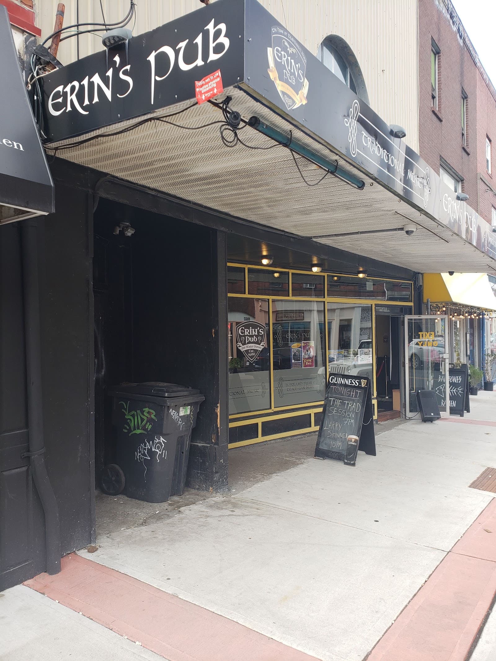Erin's Pub — Irish pub in St. John's