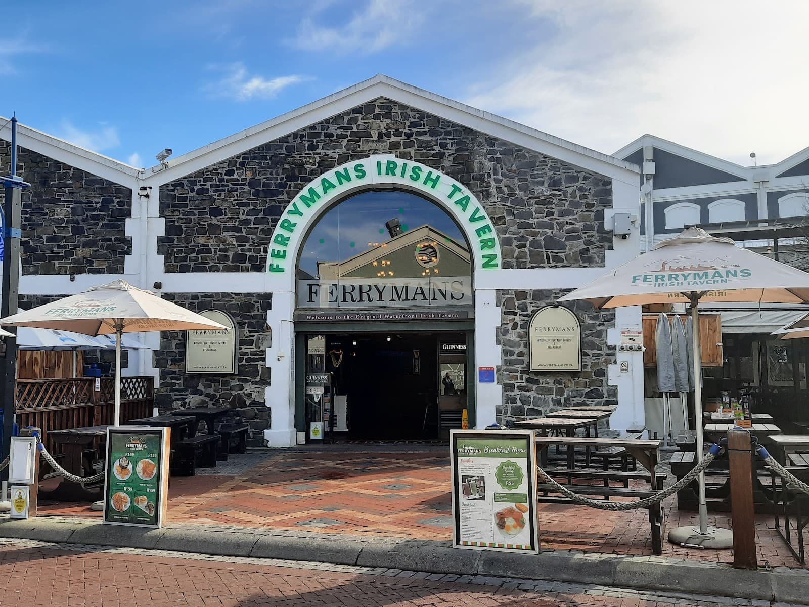 Ferrymans Irish Tavern — Irish pub in Cape Town