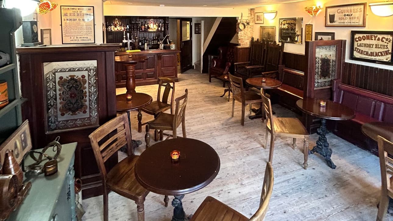 Fibber Magee's Irish Pub — Irish pub in Manchester