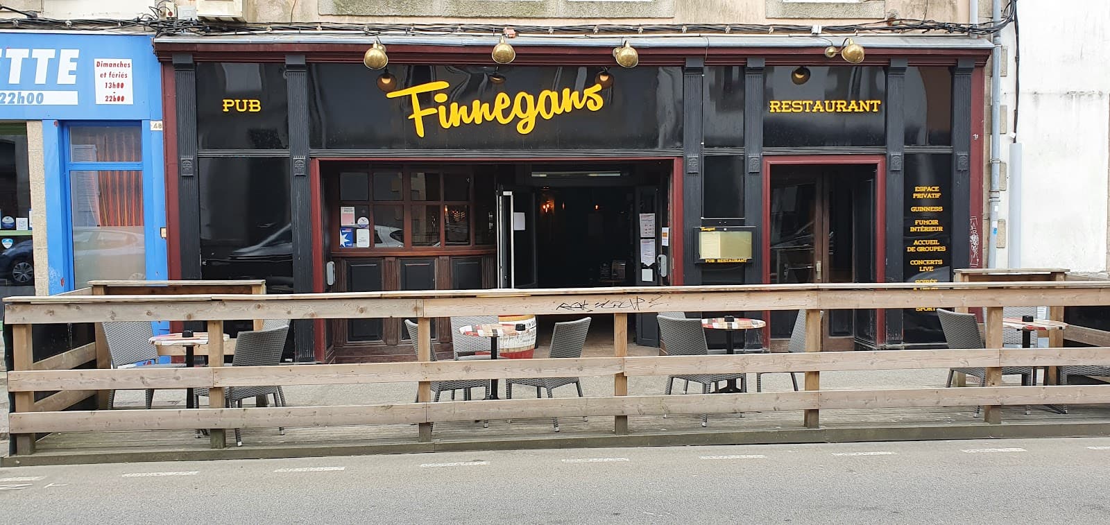 Finnegans Pub Restaurant — Irish pub in Quimper