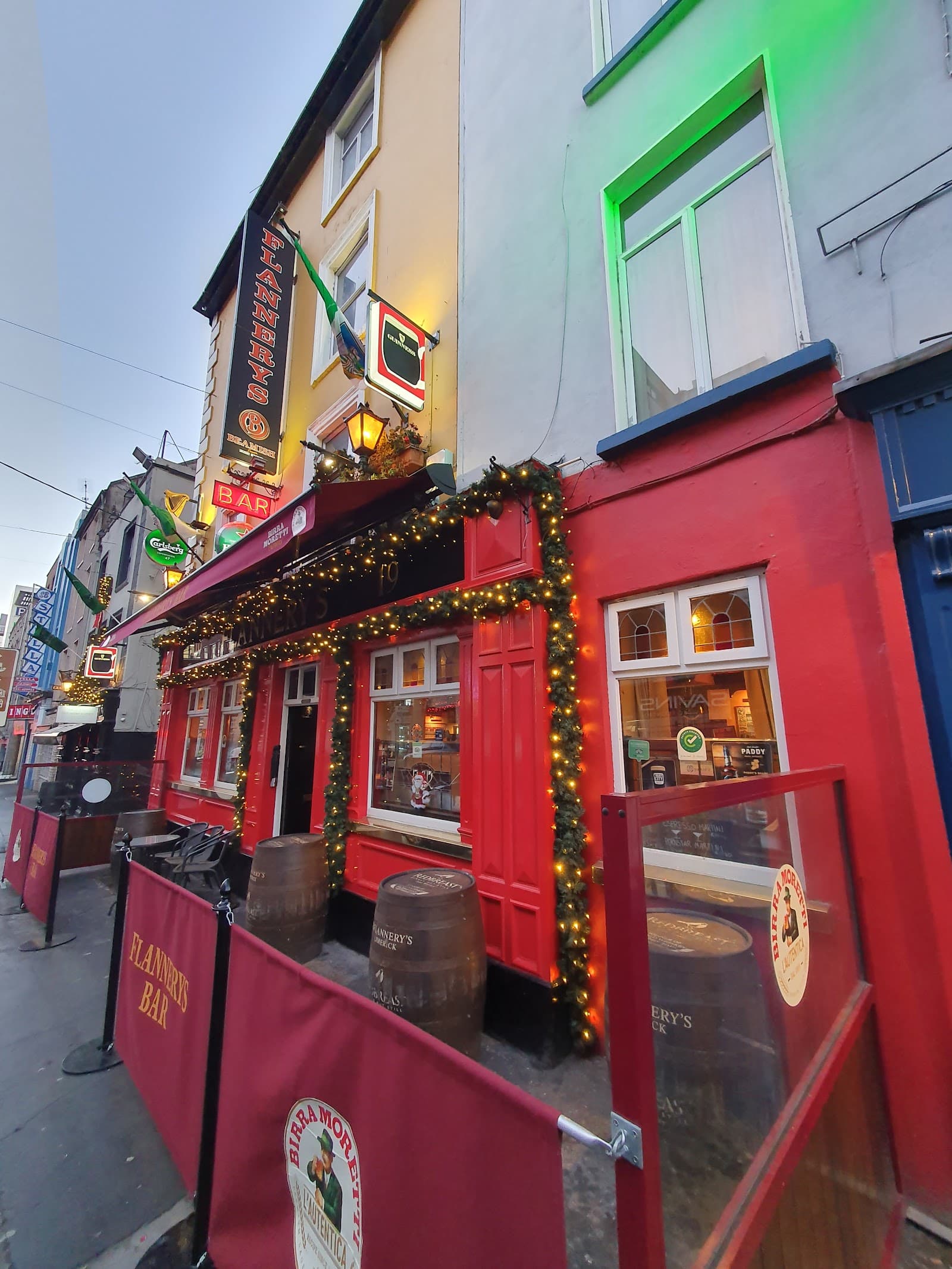 Flannery's Bar — Irish pub in Limerick