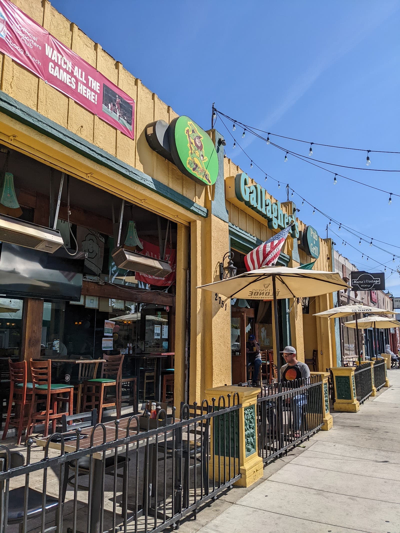Gallagher's Pub & Grill — Irish pub in Los Angeles
