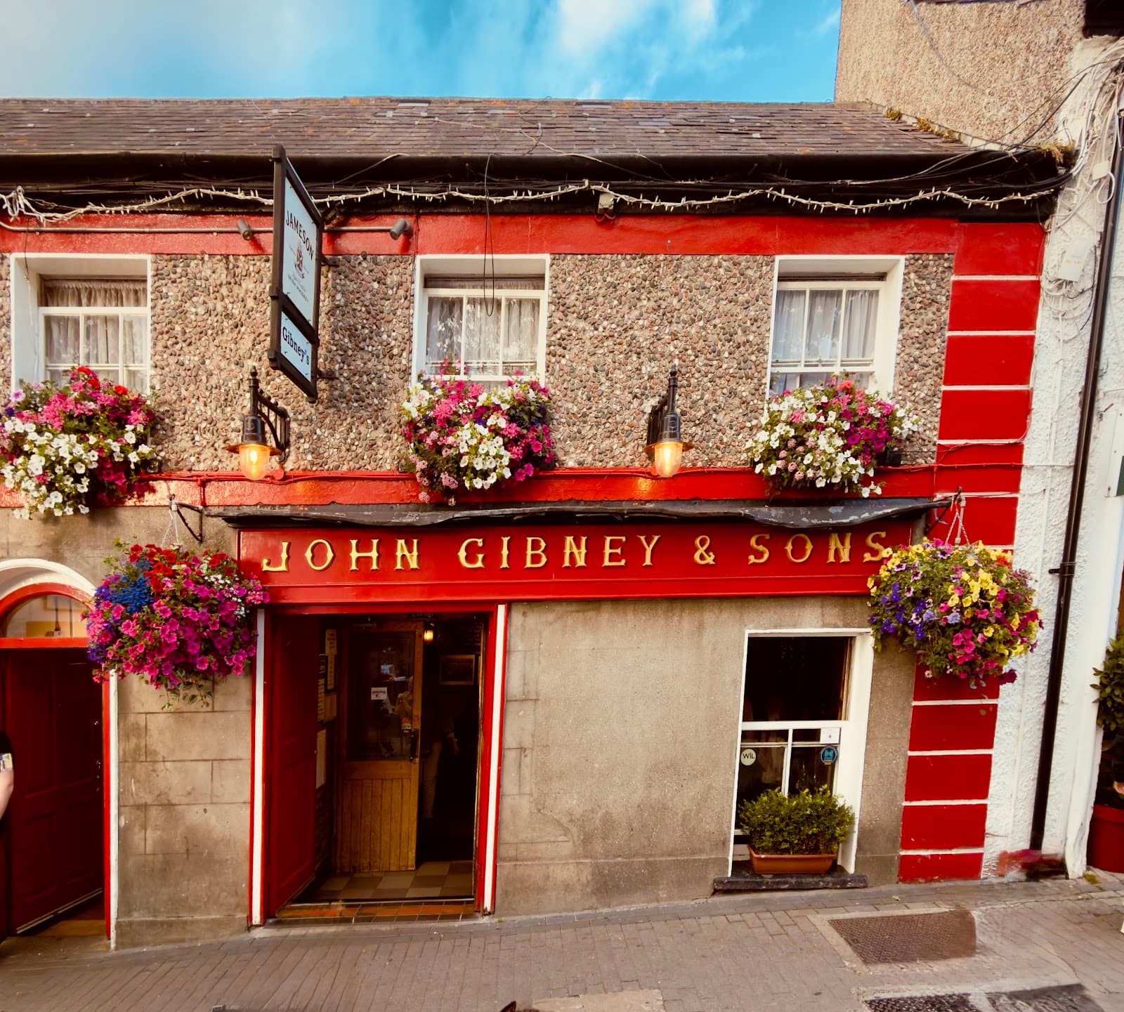 Gibney's Of Malahide — Irish pub in Malahide