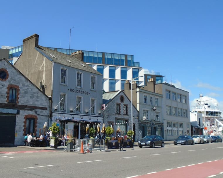 Goldbergs — Irish pub in Cork
