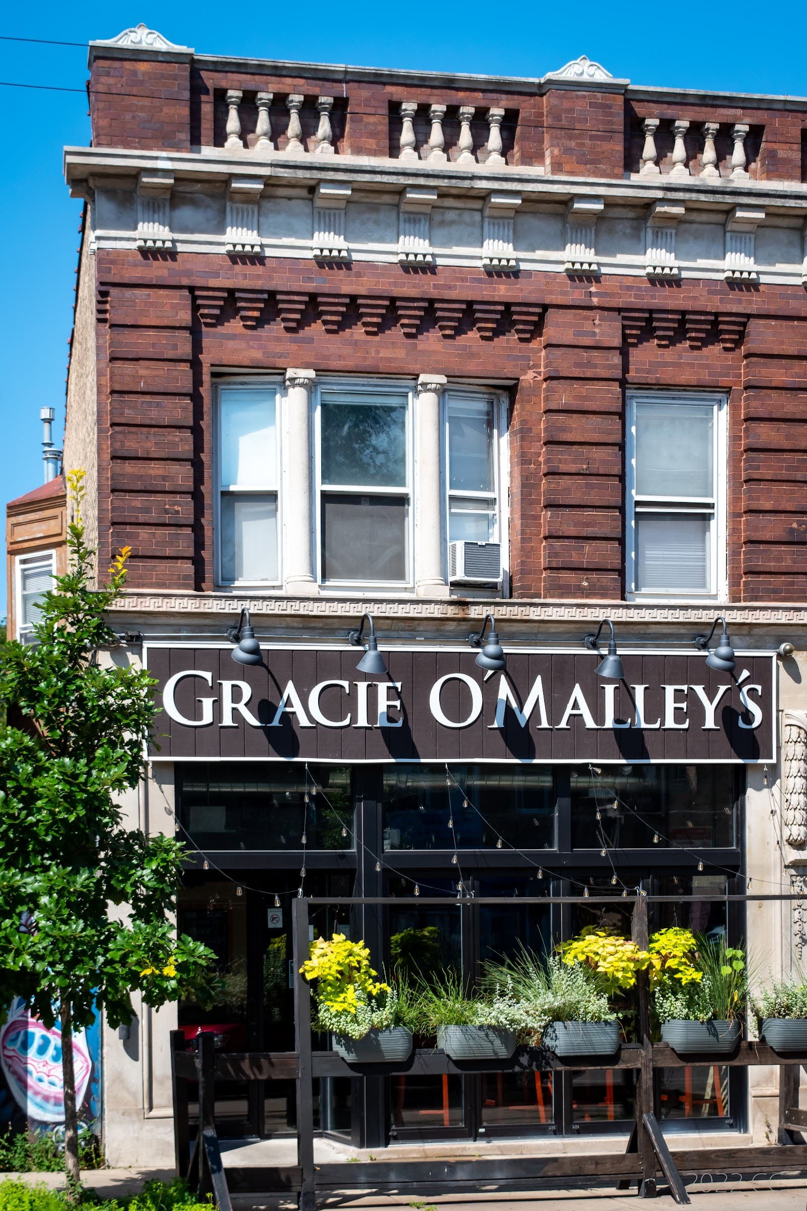 Gracie O'Malley's Edgewater — Irish pub in Chicago