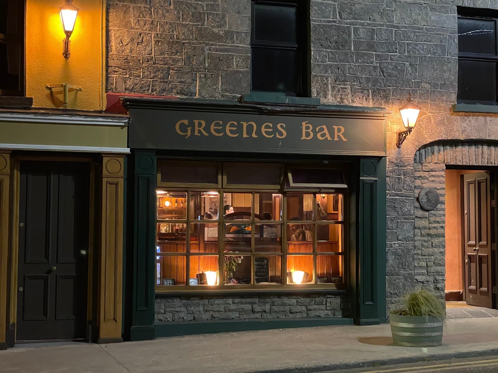Greenes Bar — Irish pub in Ballyvaughan