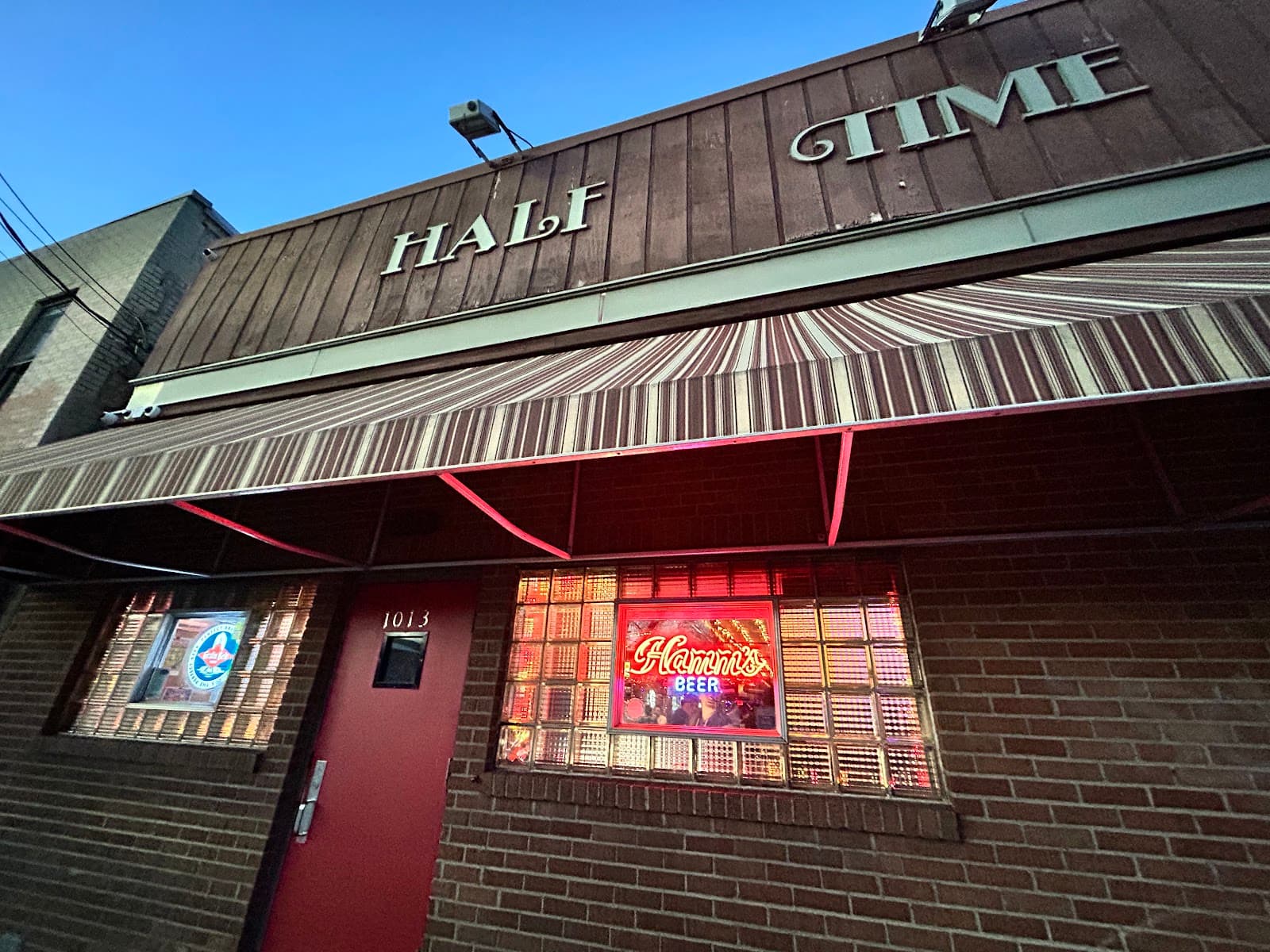 Half Time Rec — Irish pub in St Paul