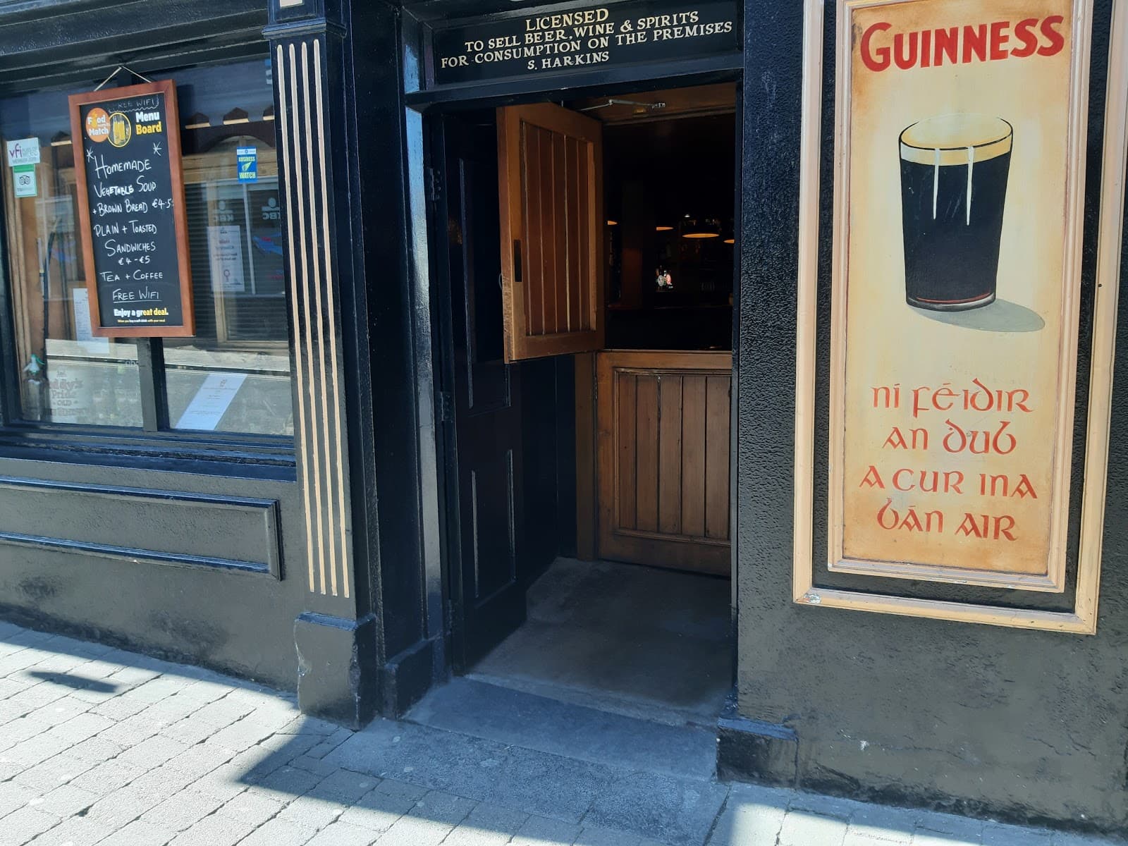 Harkin Public House and B&B — Irish pub in Kilkenny