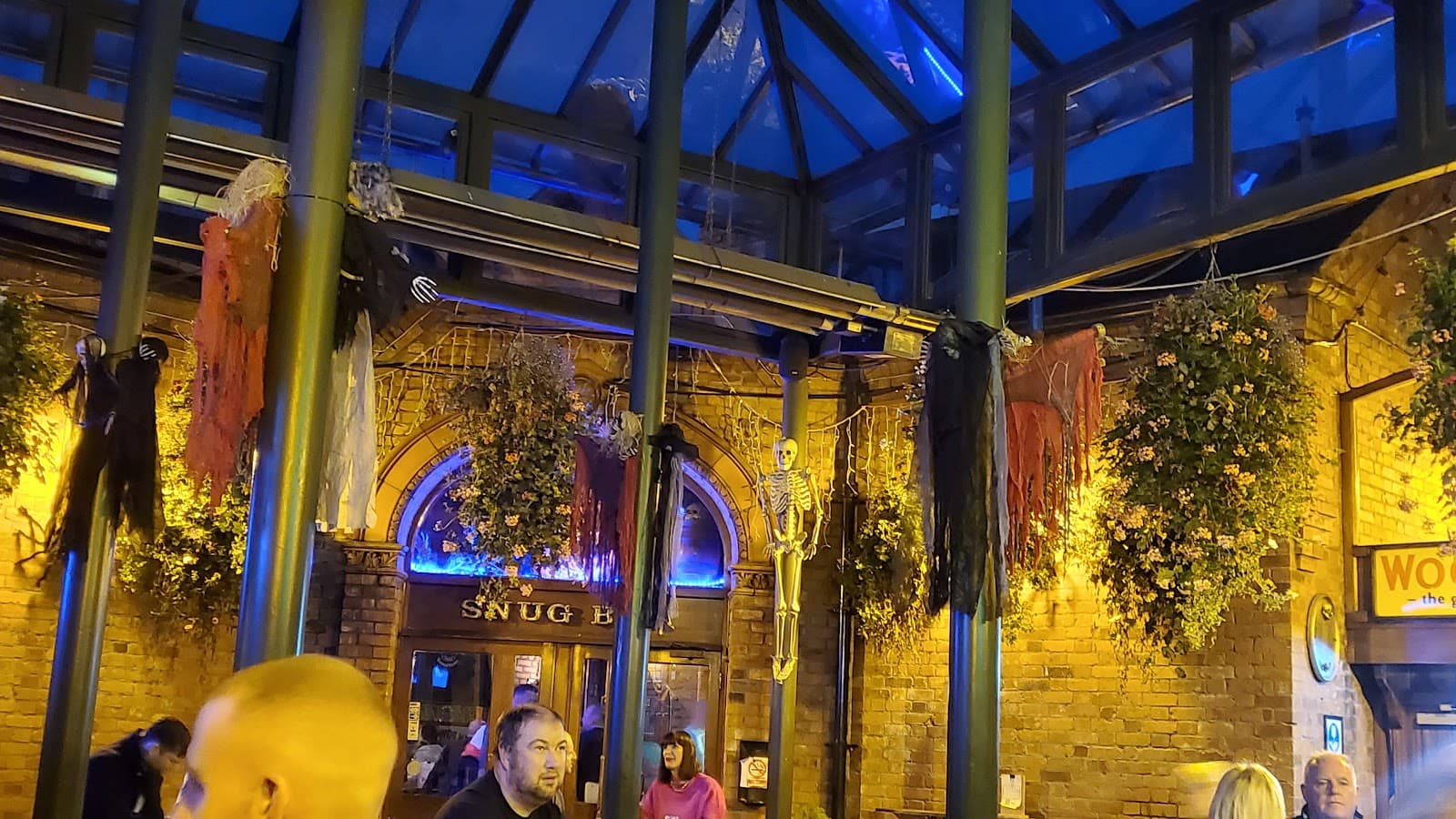 Harry Byrnes Pub — Irish pub in Dublin