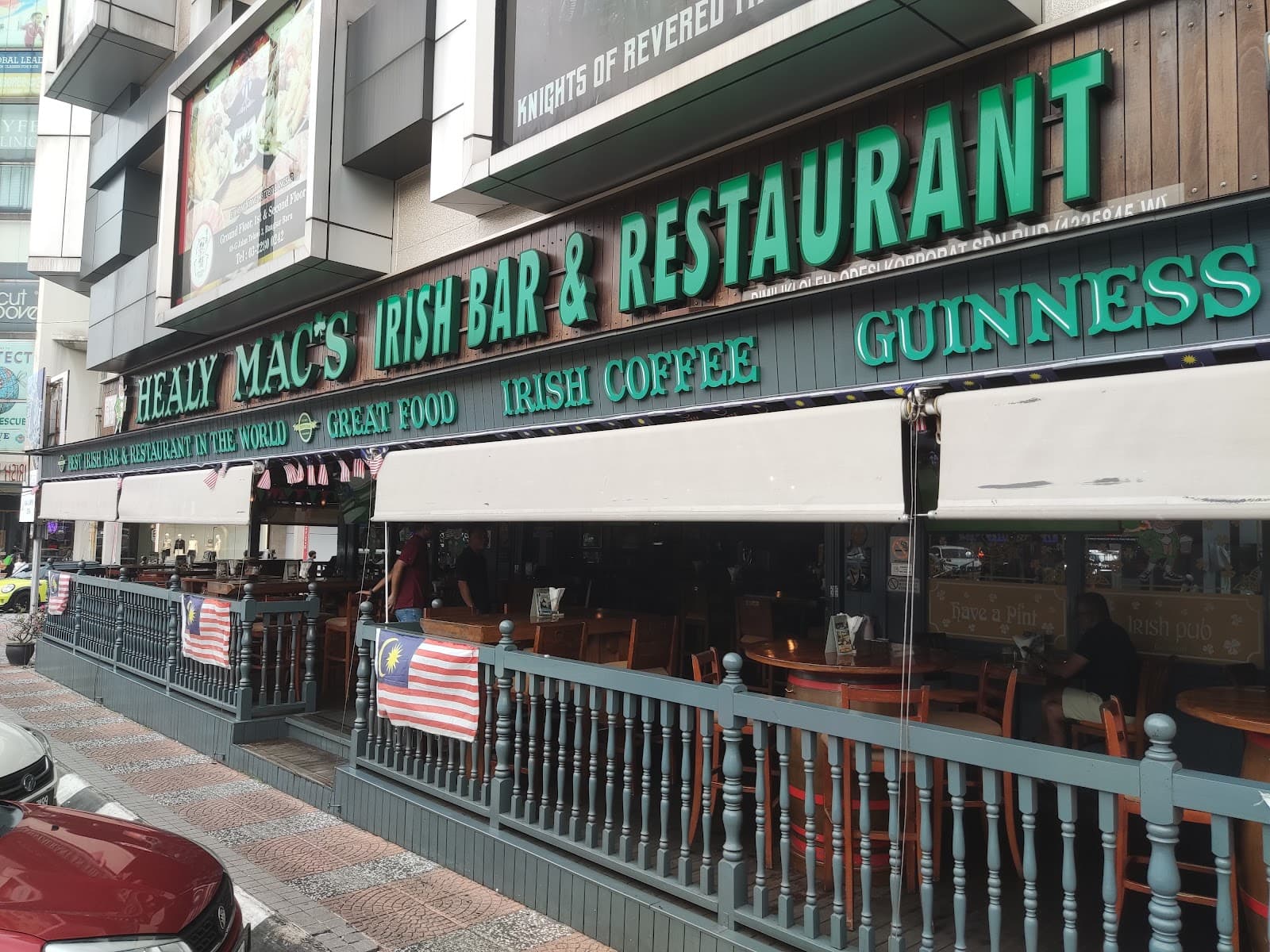 Healy Mac's Irish Bar & Restaurant - Bangsar — Irish pub in Kuala Lumpur