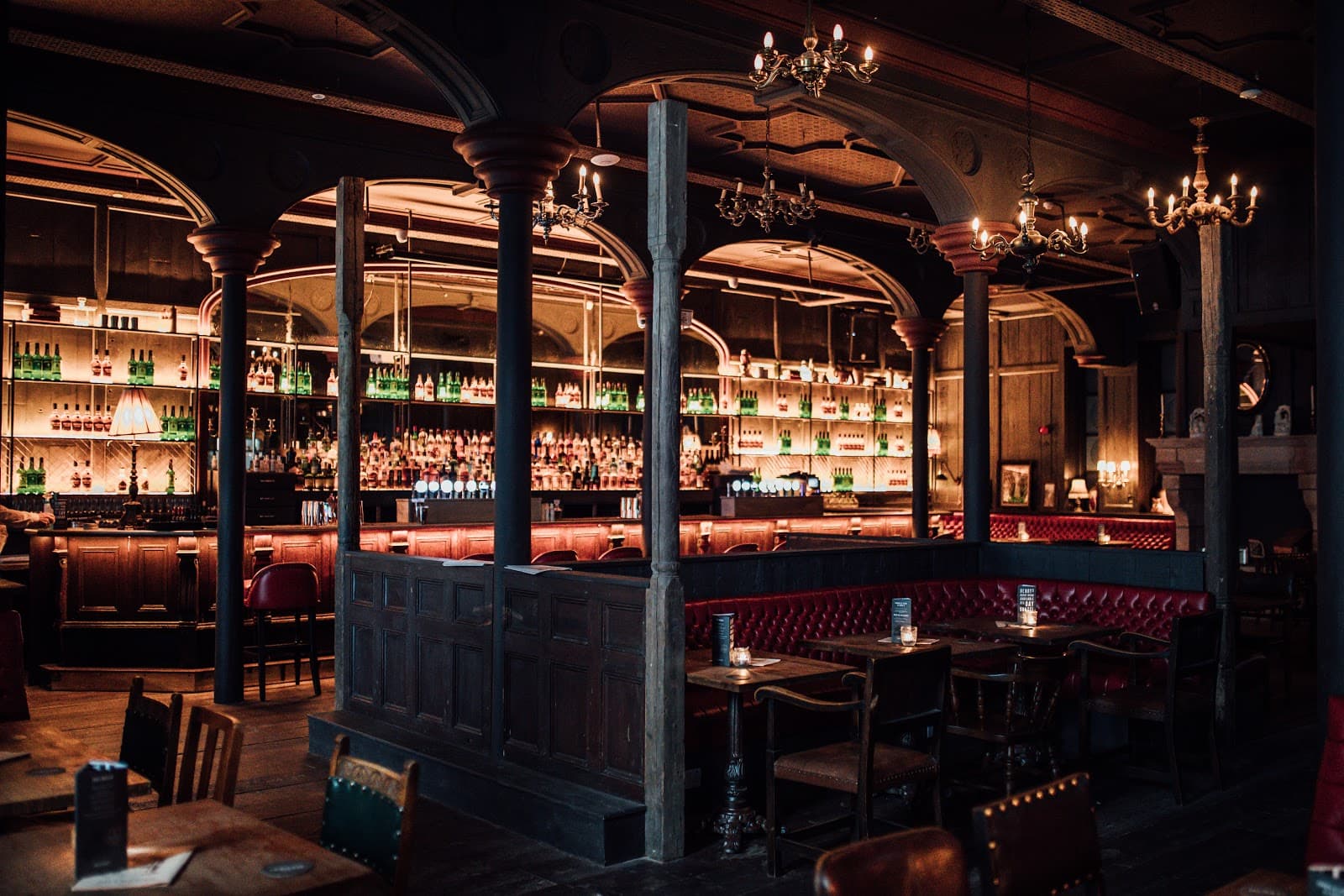 Henry's — Irish pub in Belfast