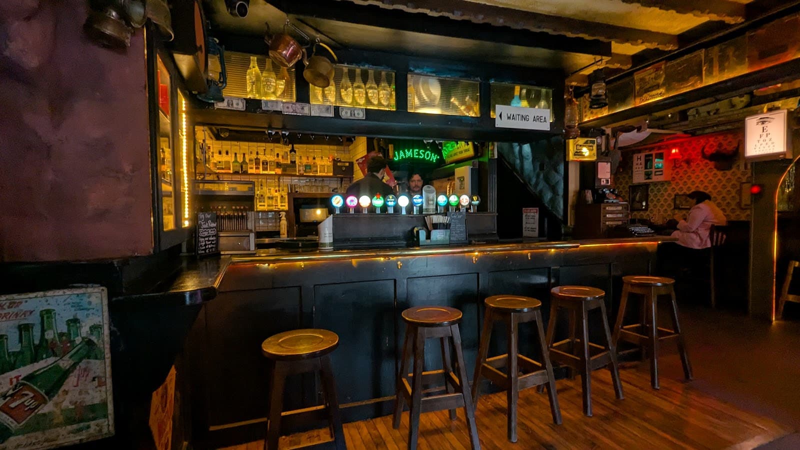 Hole in the Wall — Irish pub in Galway