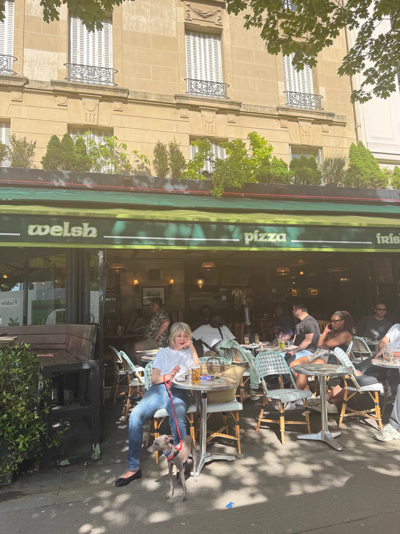 Irish pub — Irish pub in Paris