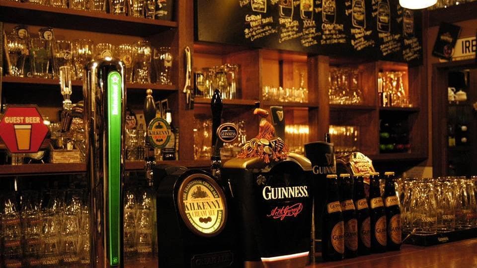 Irish Pub & Restaurant Fáilte — Irish pub in Tokyo