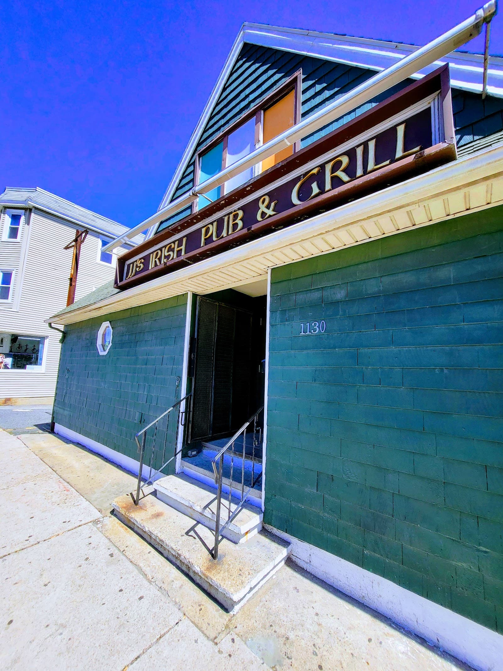 JJ's Irish Pub & Grille — Irish pub in Boston