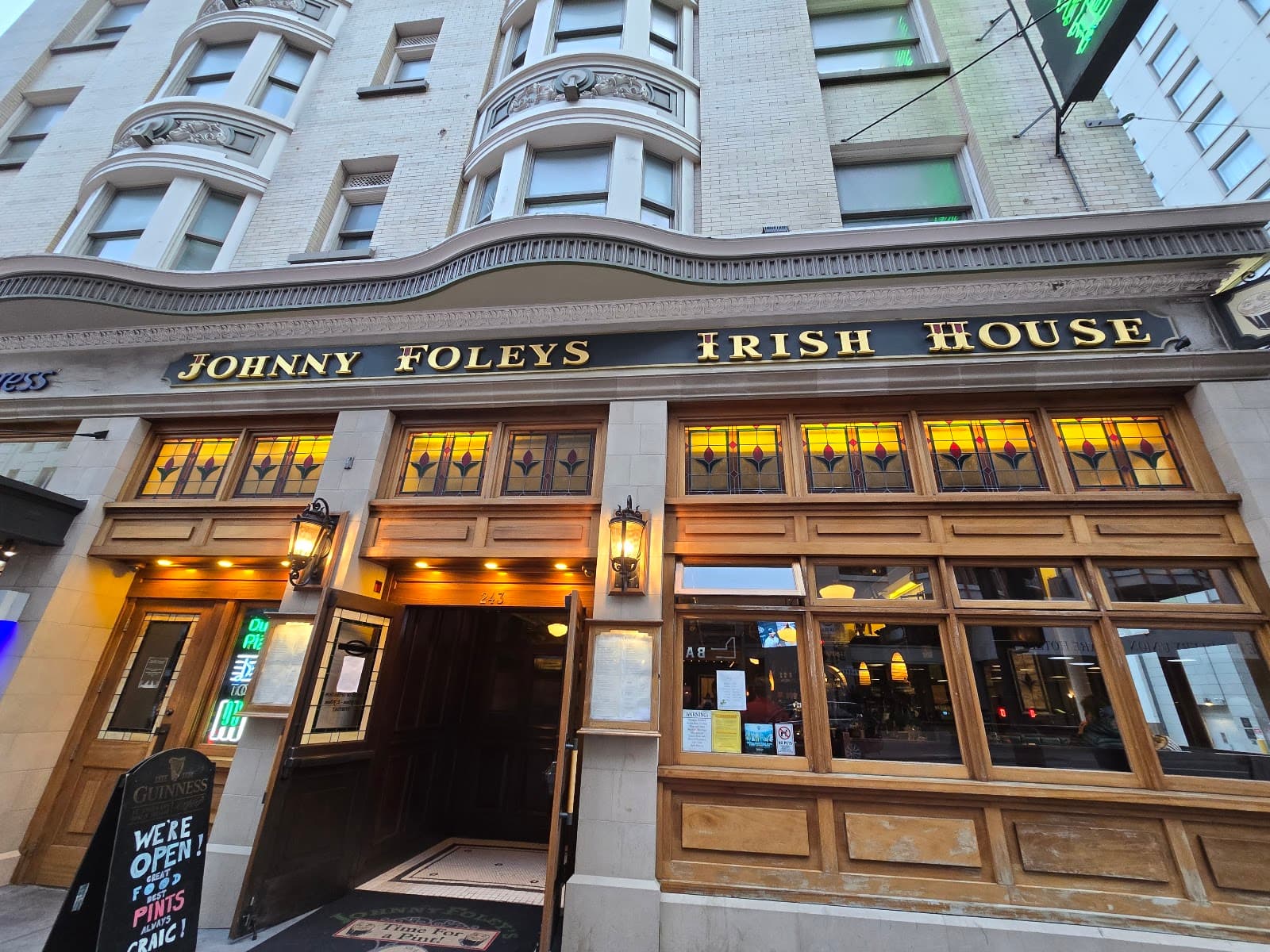 Johnny Foley's Irish House — Irish pub in San Francisco