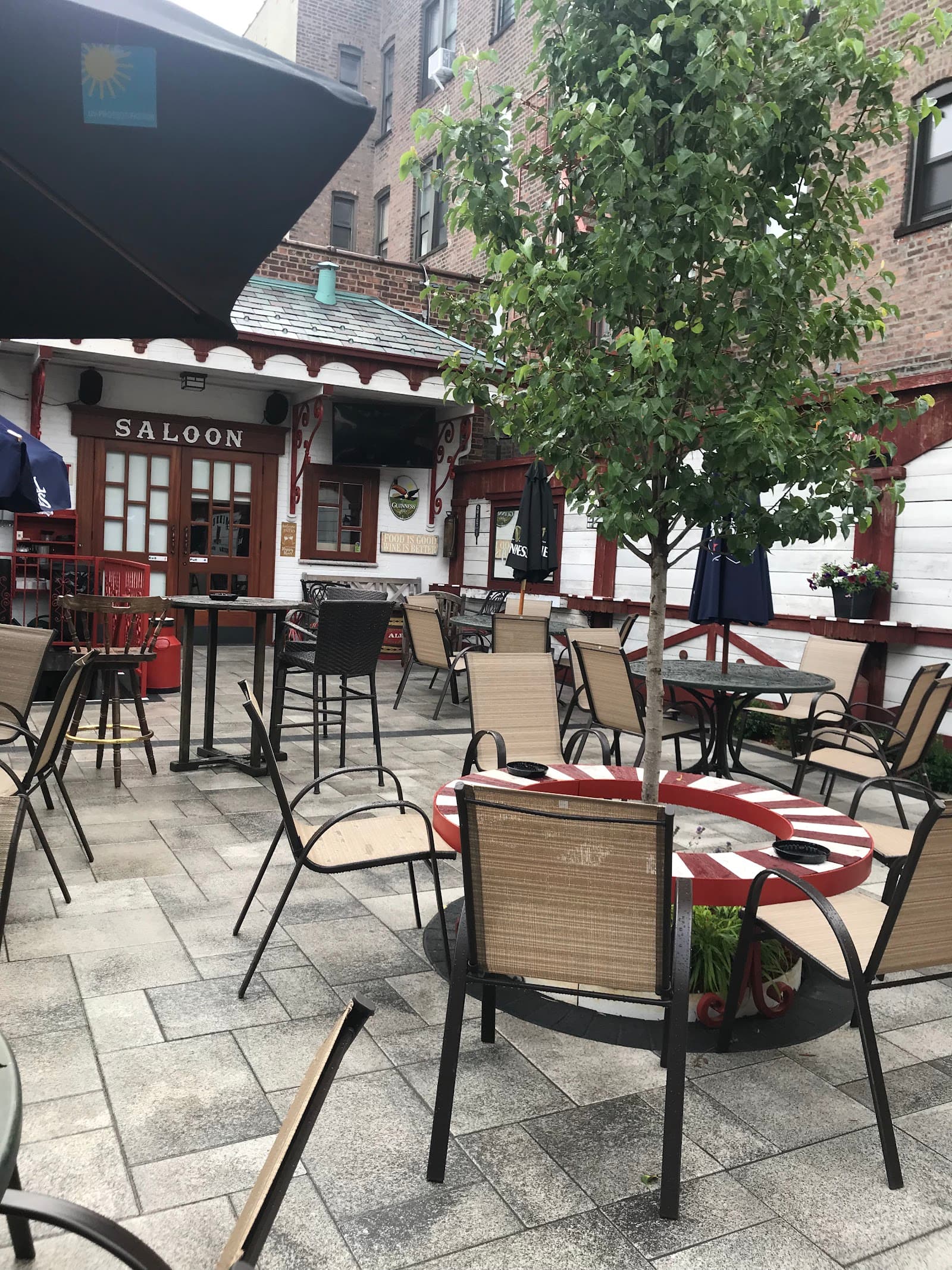 JP Clarke's — Irish pub in Yonkers