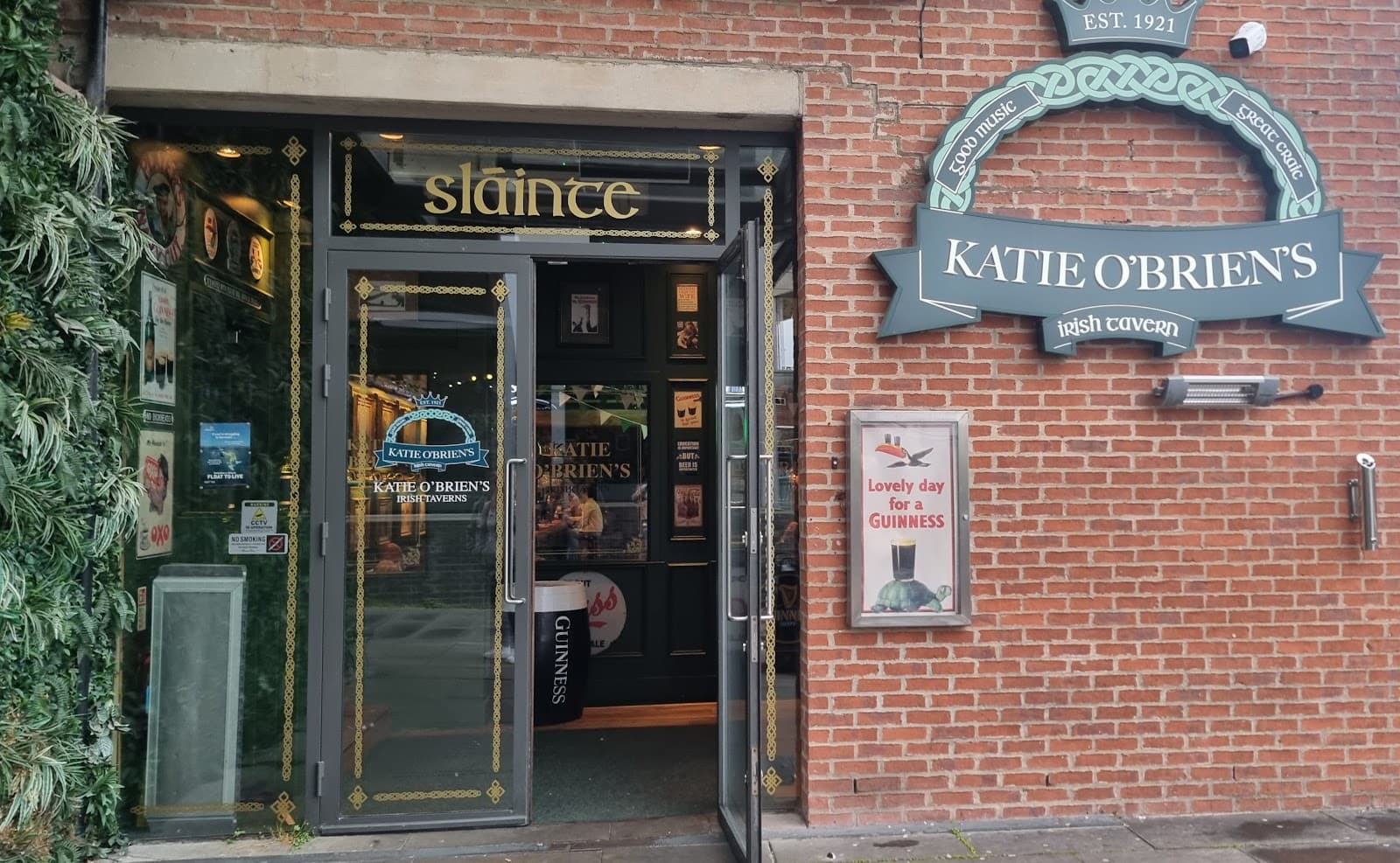 Katie O'Brien's Irish Tavern York — Irish pub in York